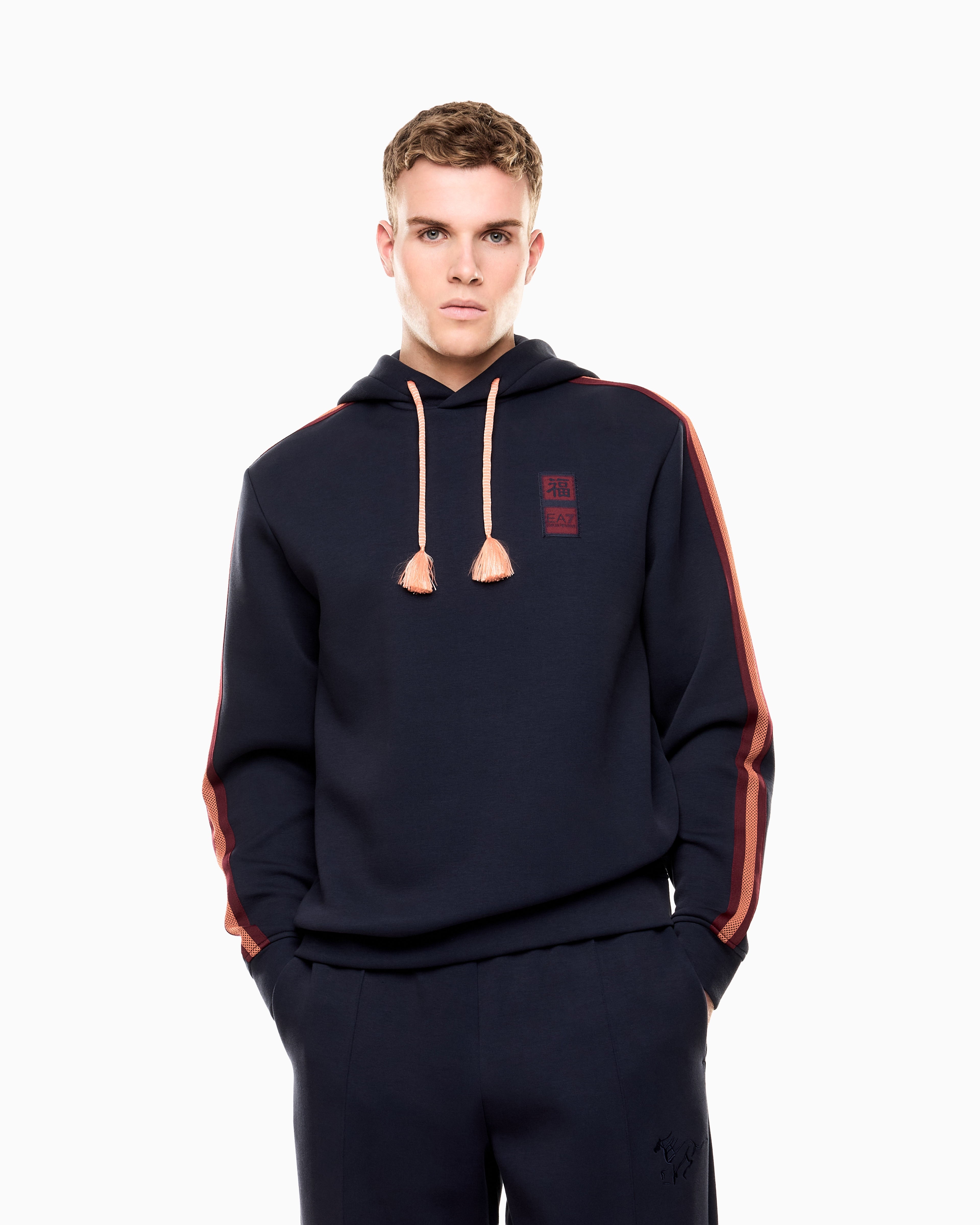 #color_navy-blue