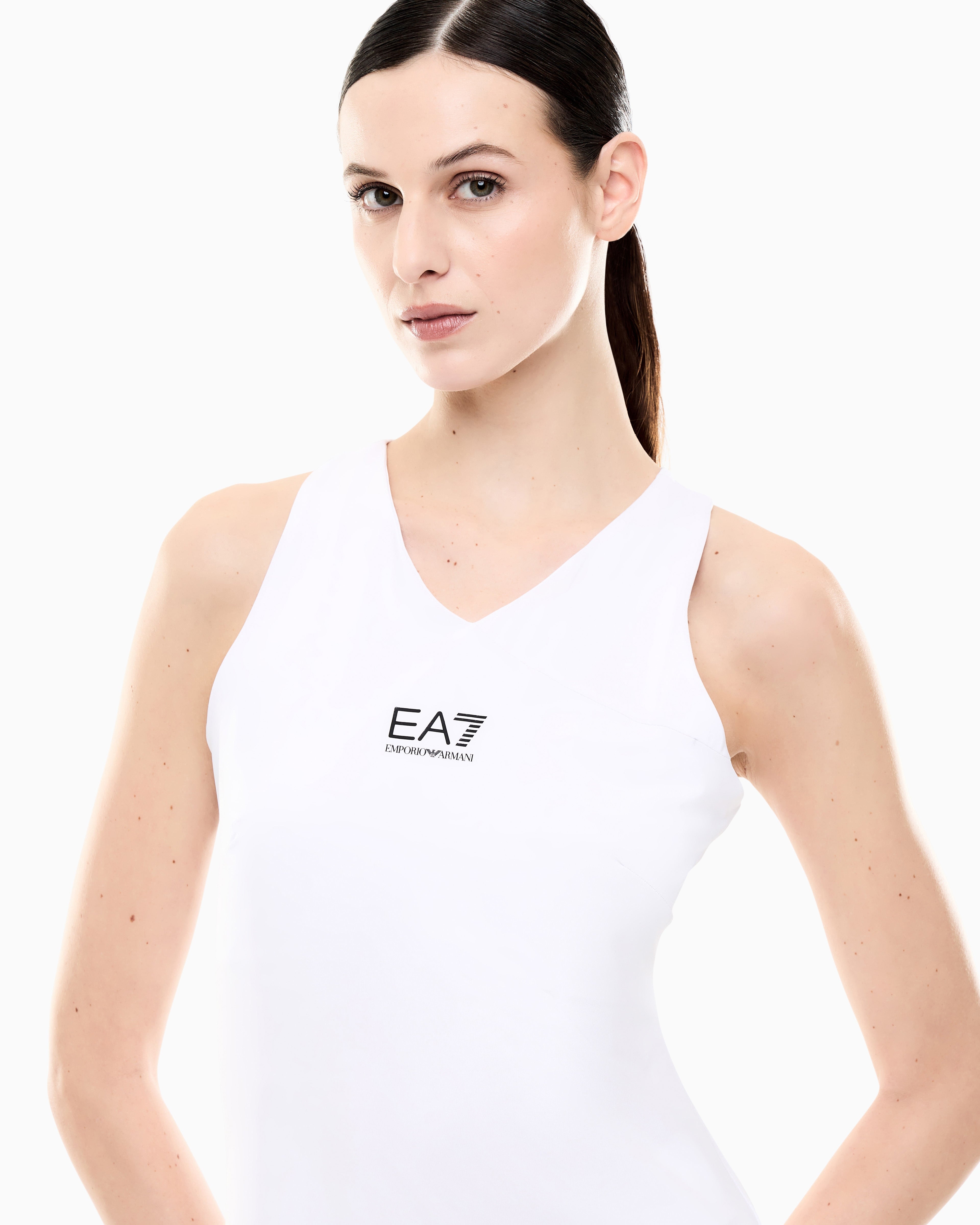 EA7 Ventus7 dress Tennis Pro with a V-neck and matching shorts