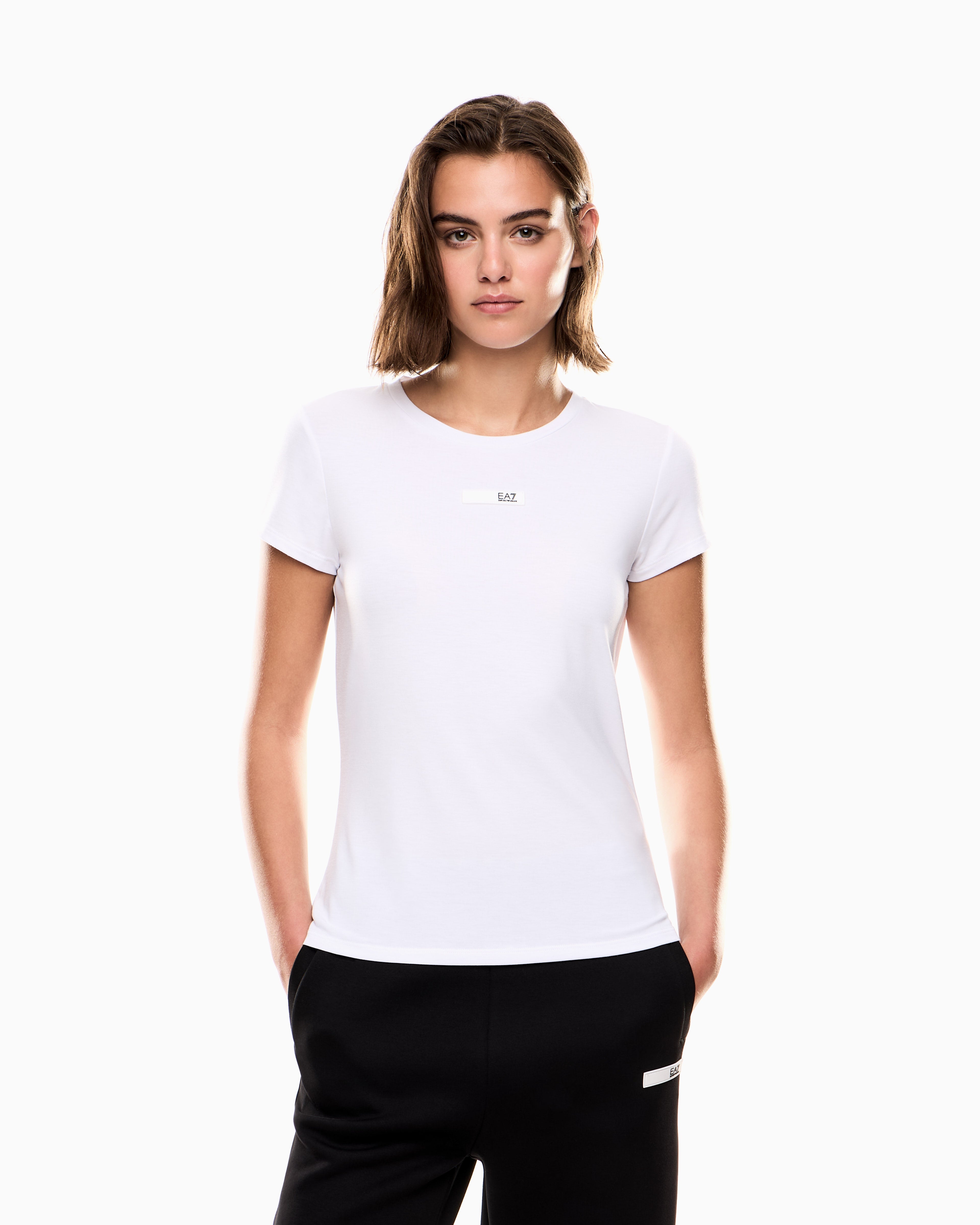 EA7 Dynamic Athlete crew-neck T-shirt in Natural VENTUS7 technical fabric