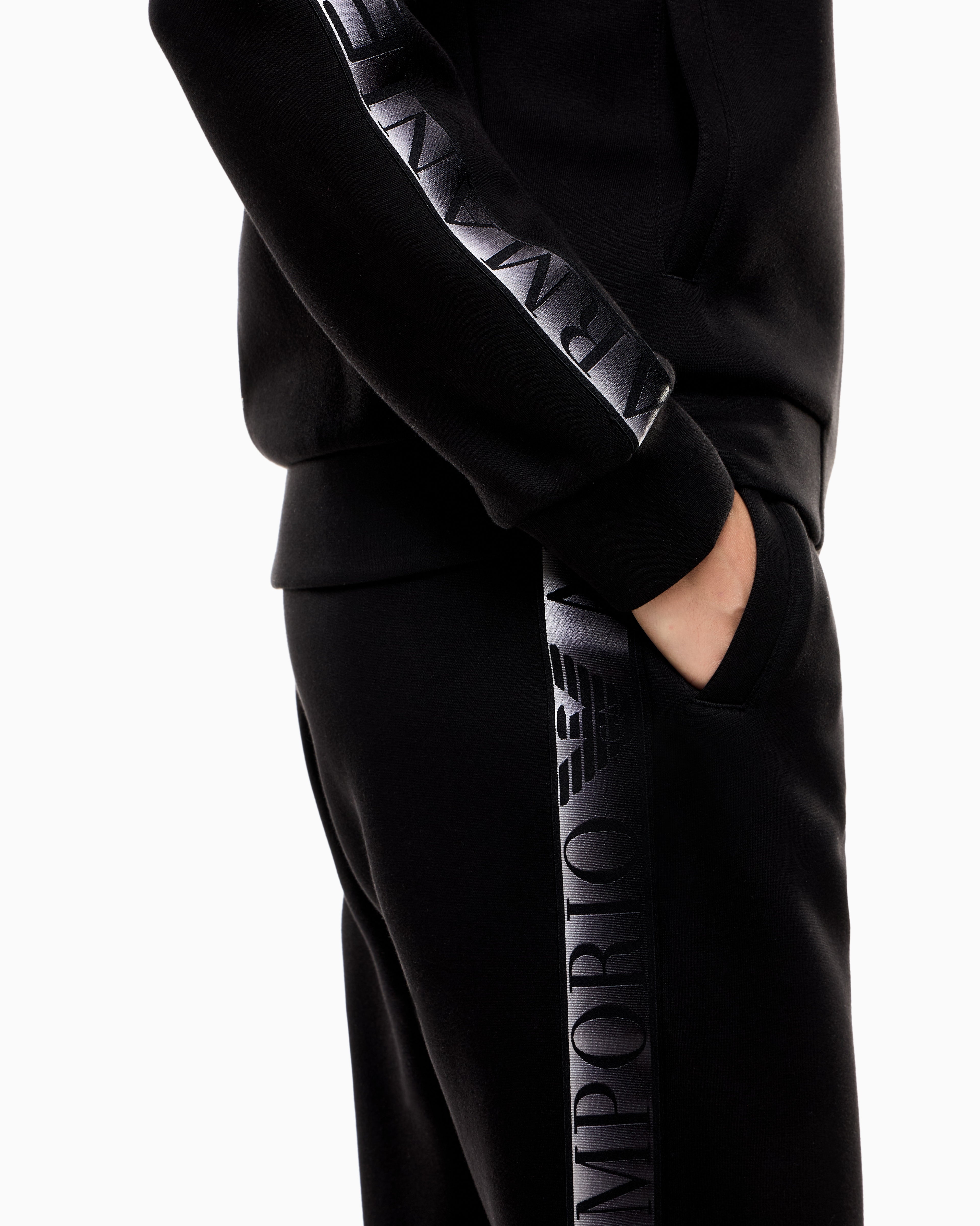 EA7 Dynamic Athlete tracksuit in Natural VENTUS7 technical fabric