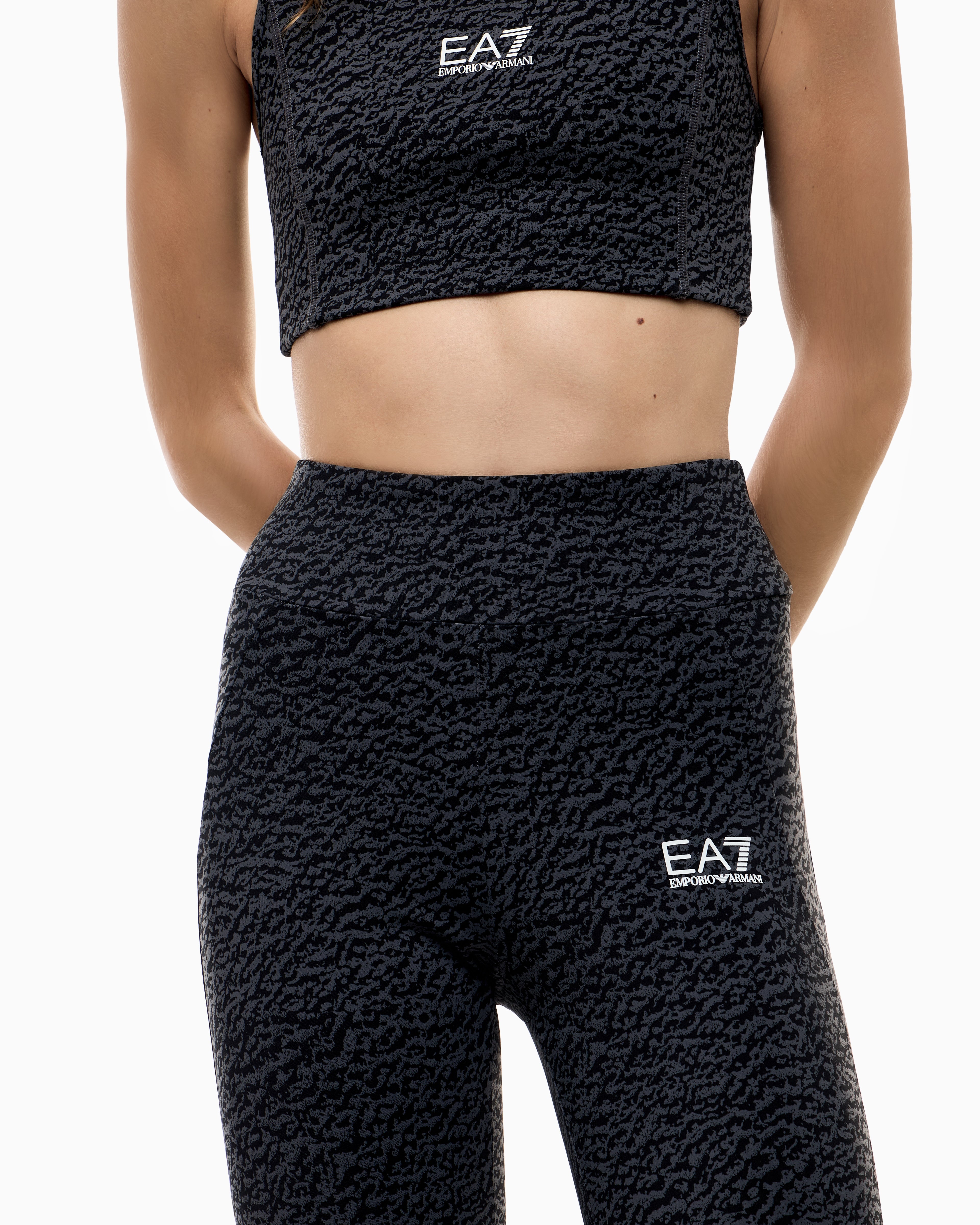 EA7 Leggings in VIGOR7 technical fabric