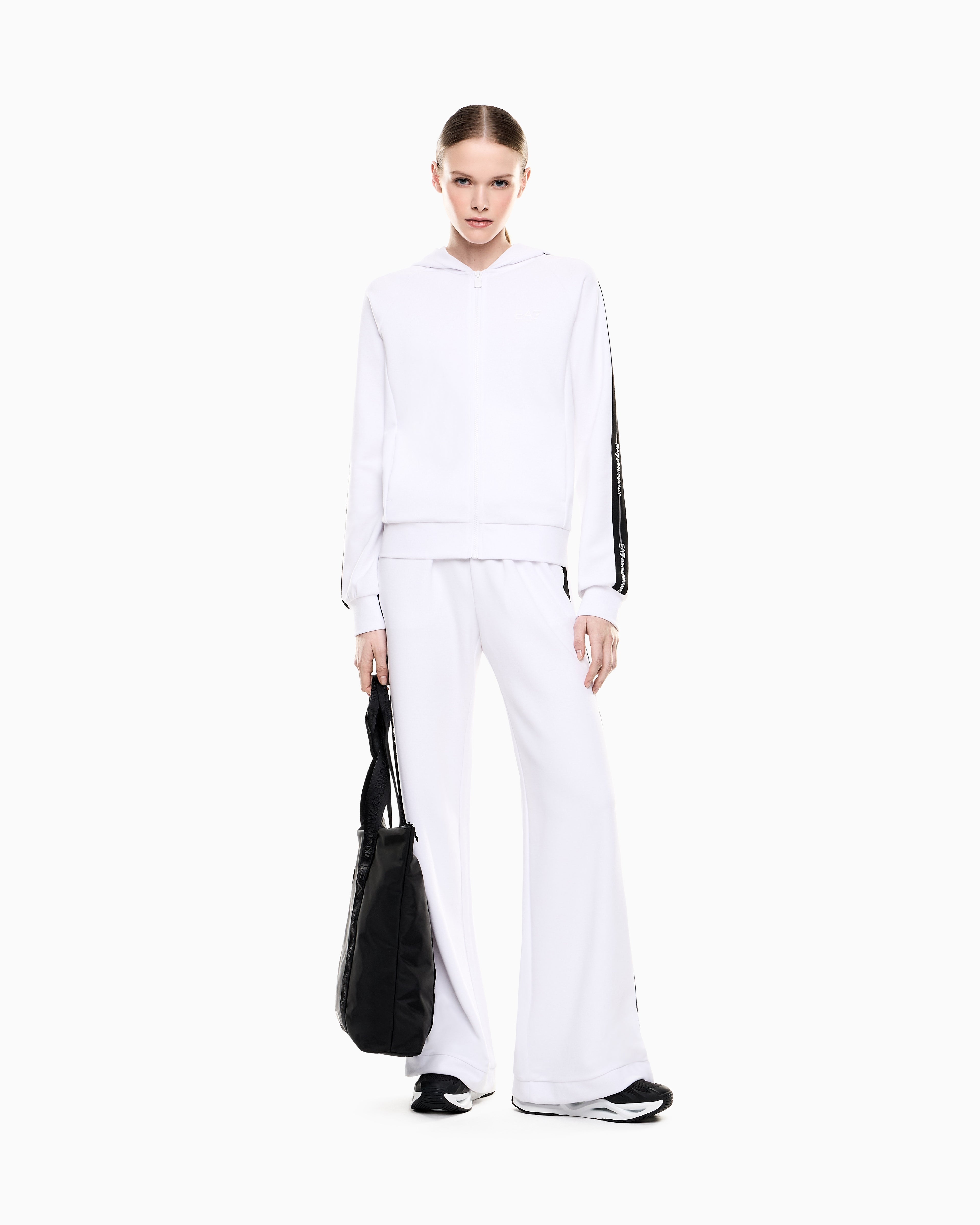 #color_white