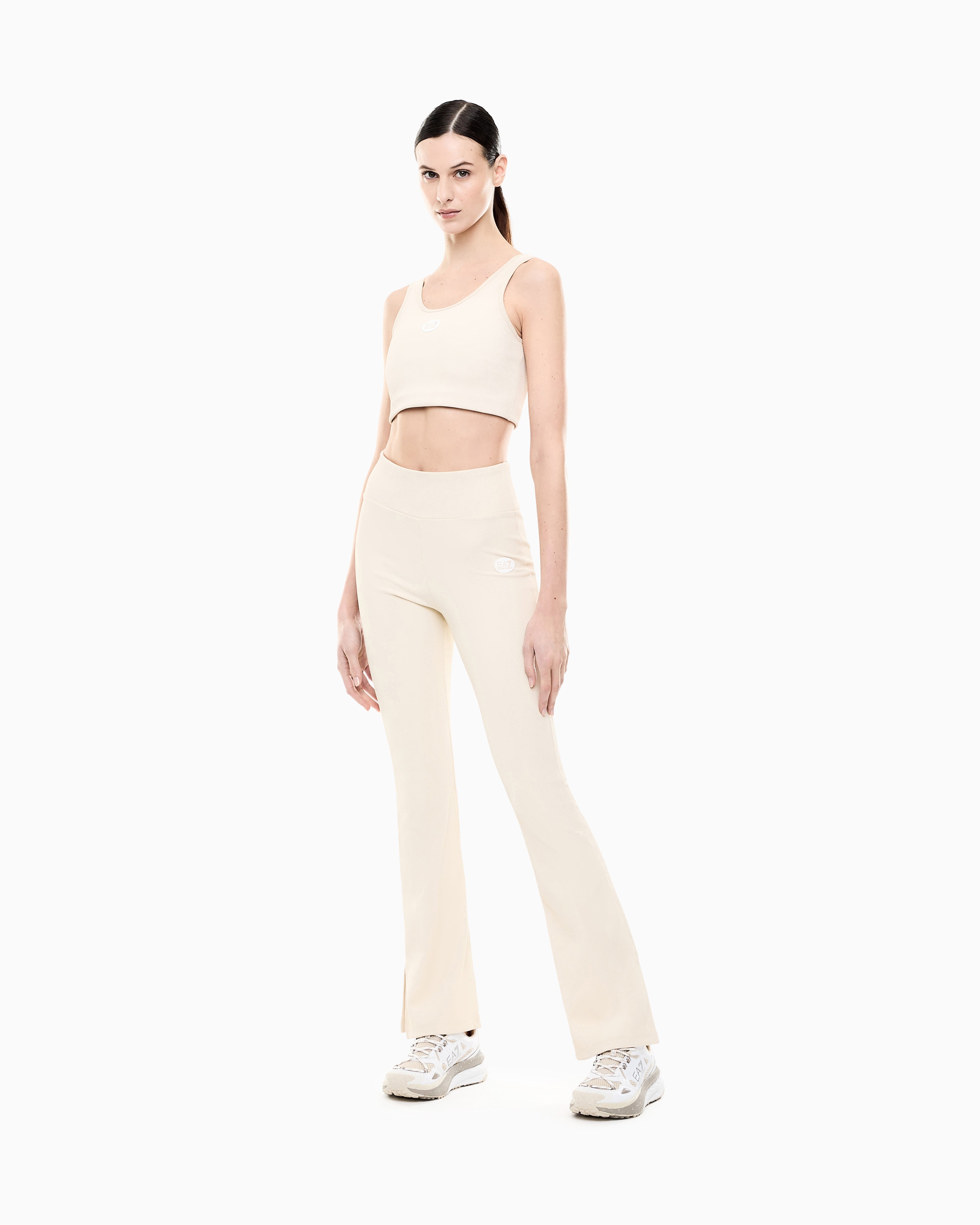 #color_beige
