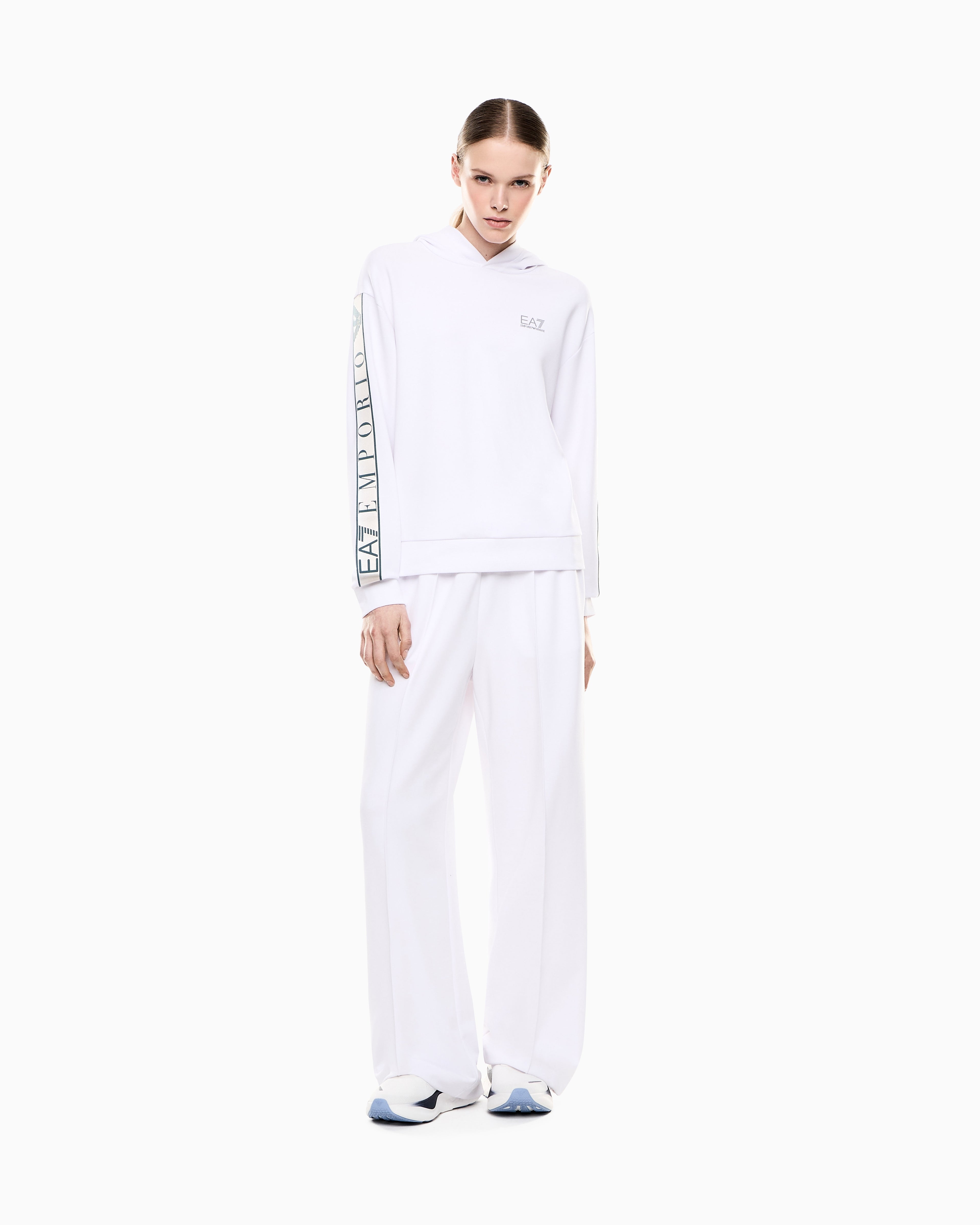#color_white