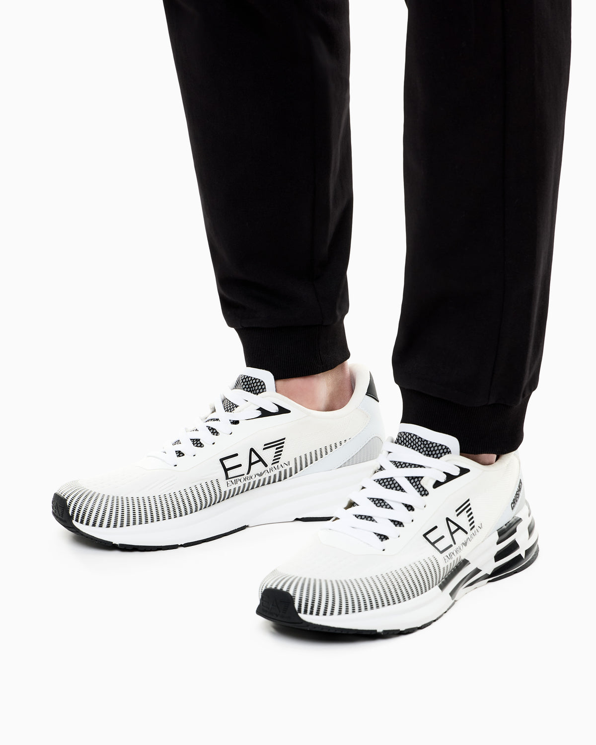 Ea7 Sneakers Crusher Distance In Mesh With Reflective Details White