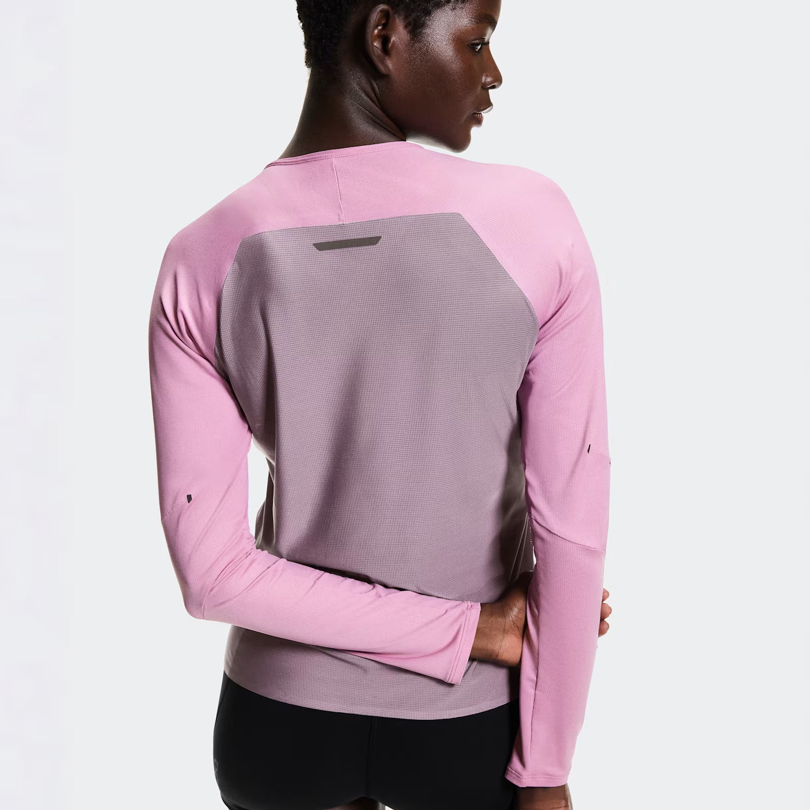 On Performance Long-T Sakura | Dewberry (Women'S)