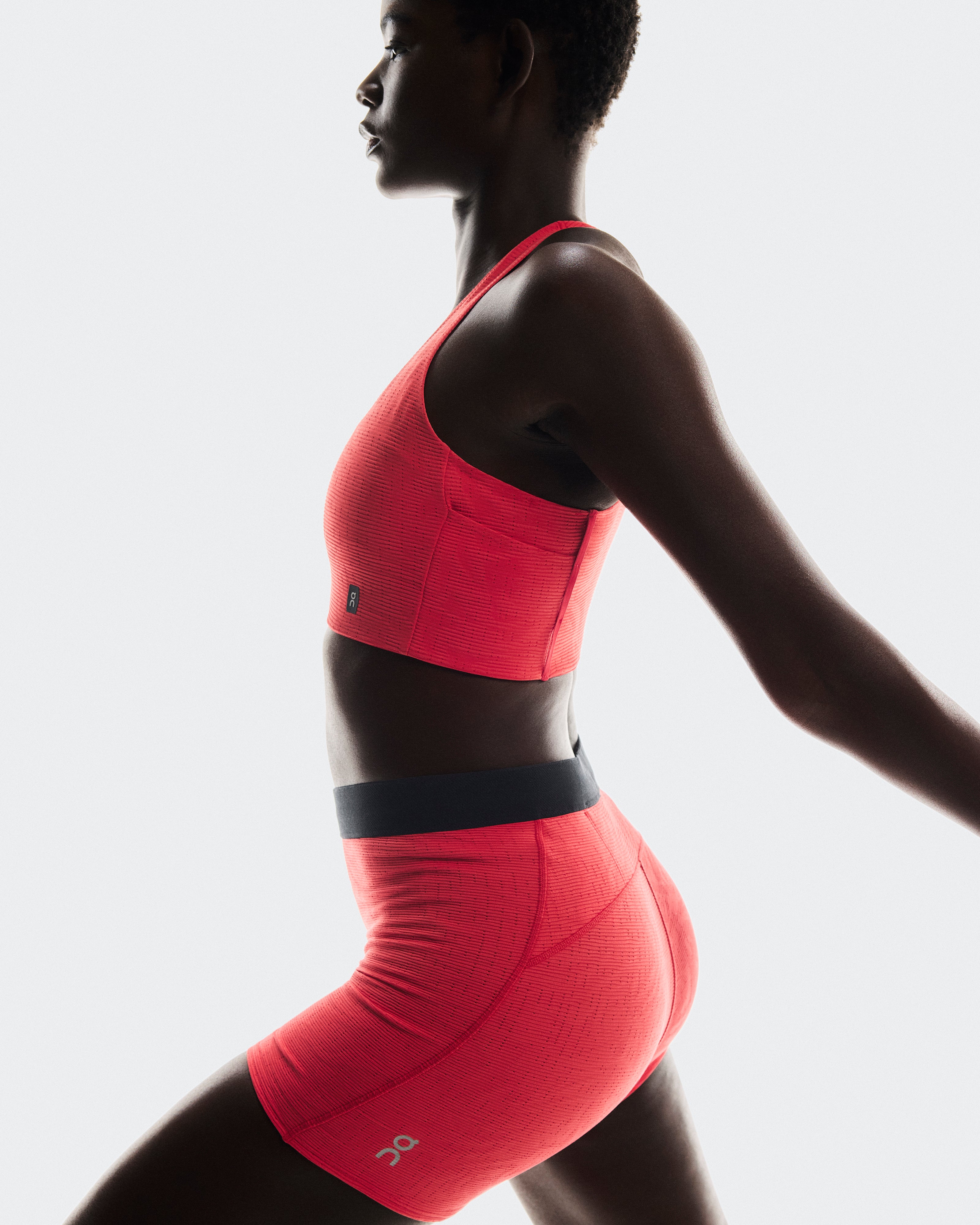 On Pace Tights Short Red (Women'S)