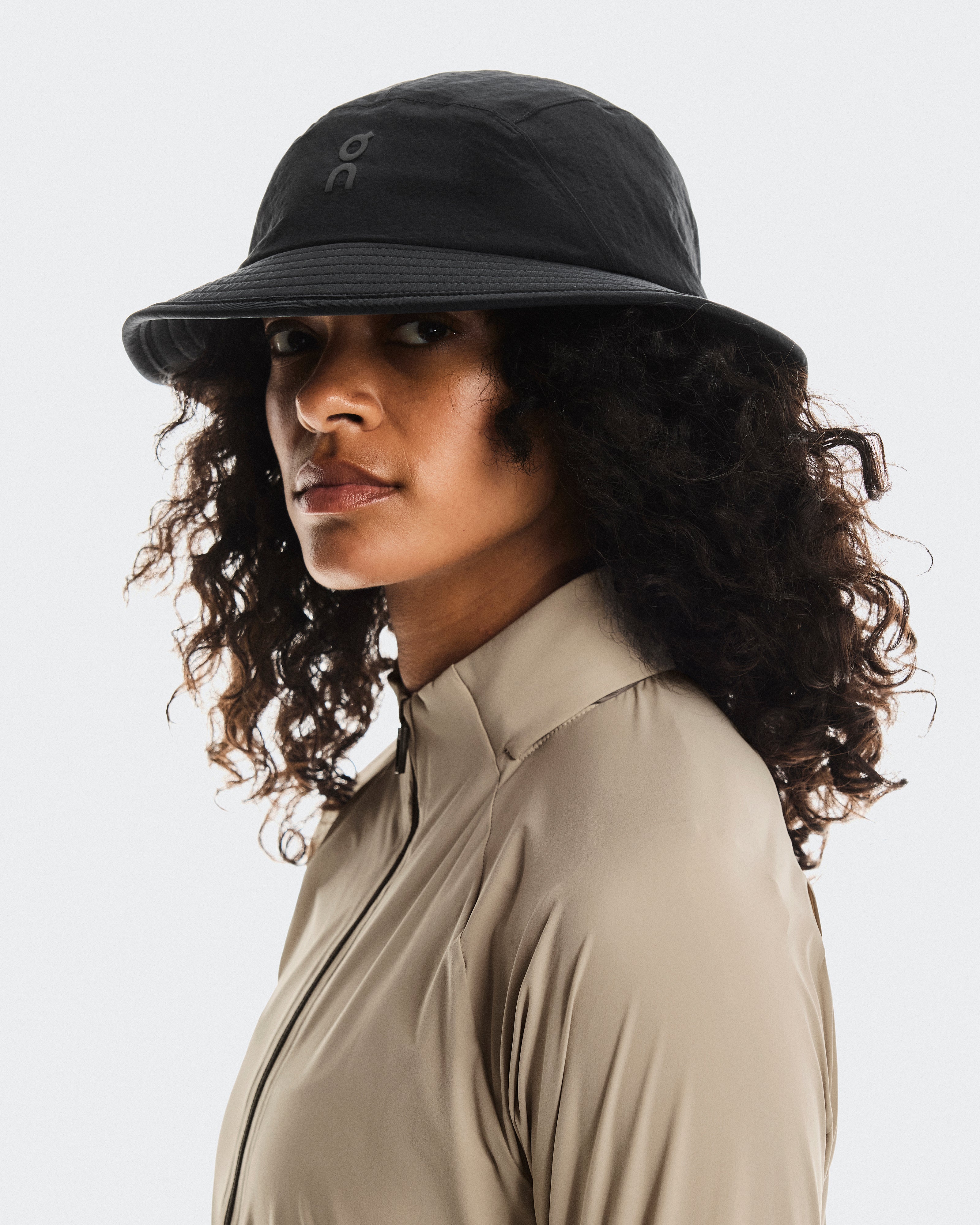 On Trail Hat Black