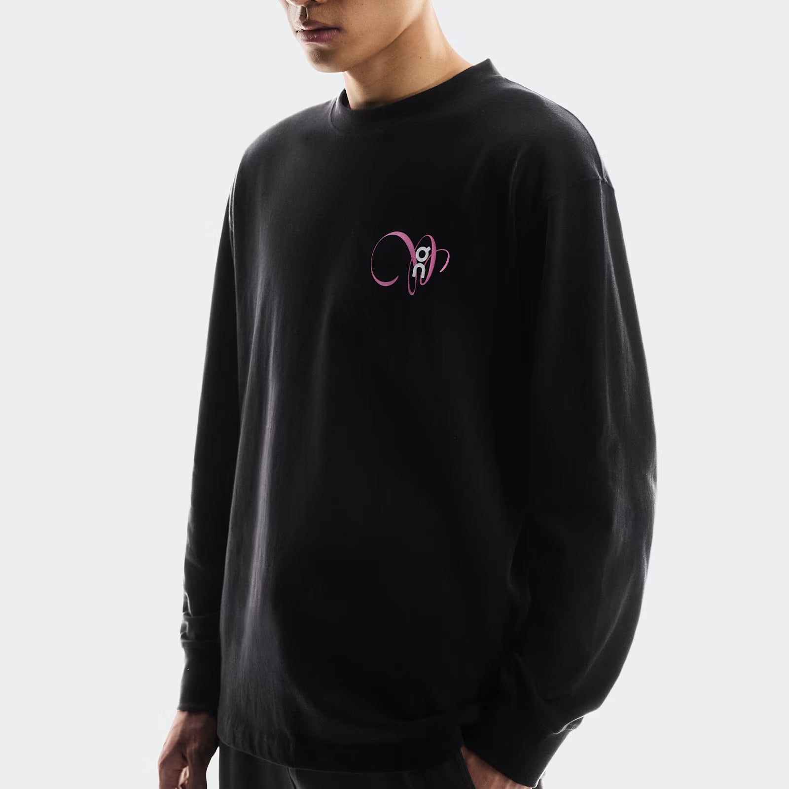 On Club Long-T Graphic Black