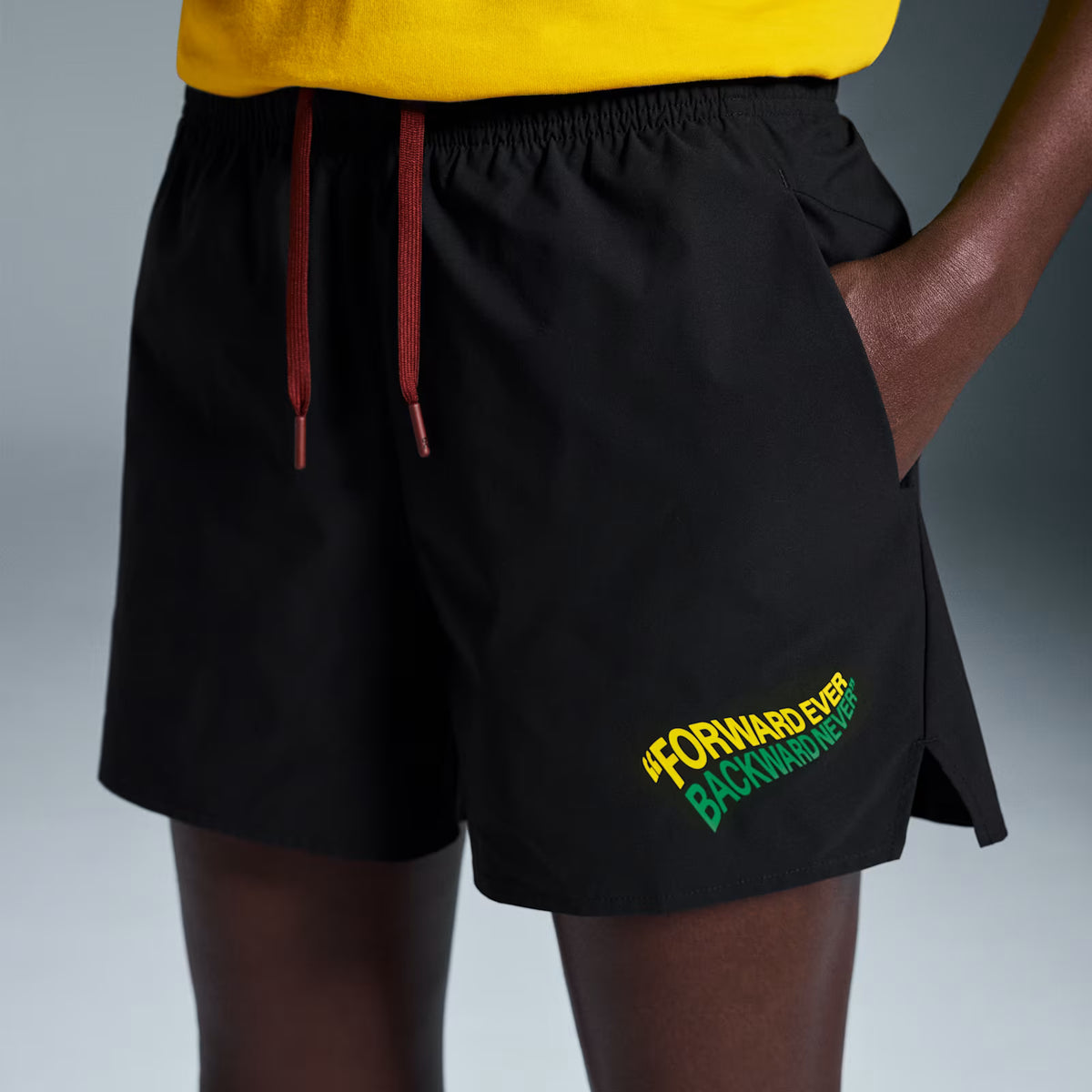 On Core Shorts Walkgood Black (Women'S)
