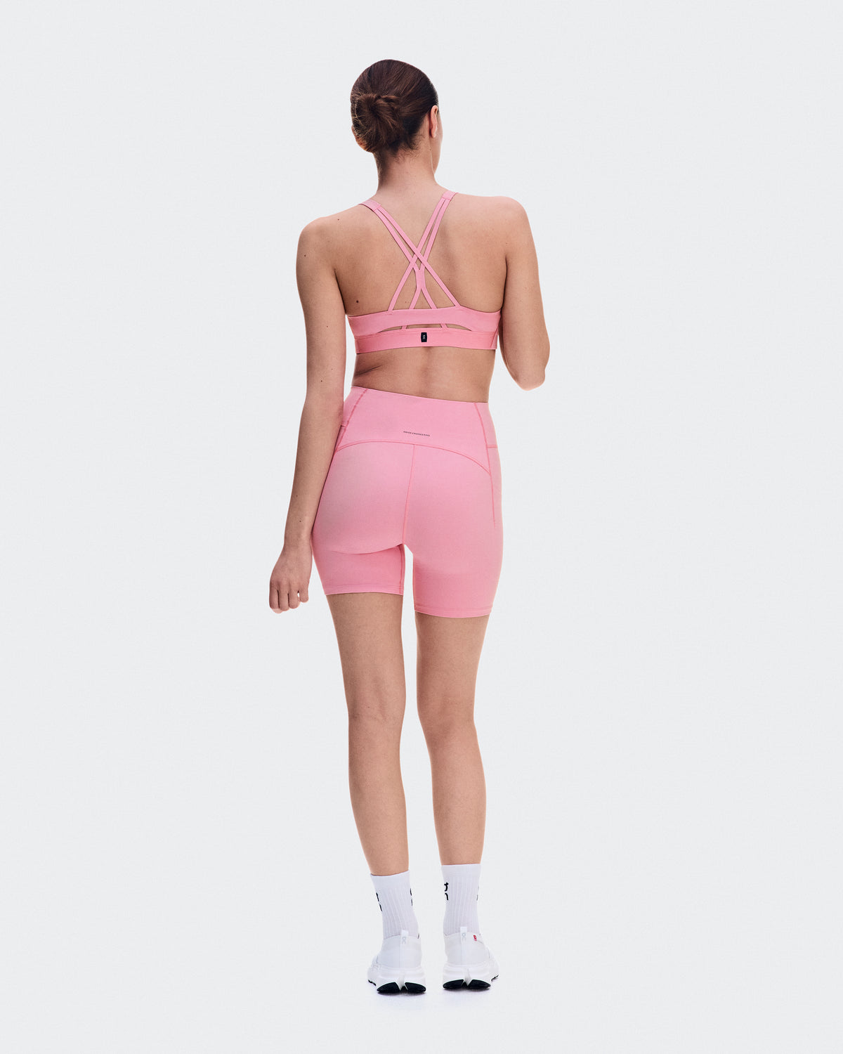On Studio Leggings Short 6" Magnolia (Women'S)