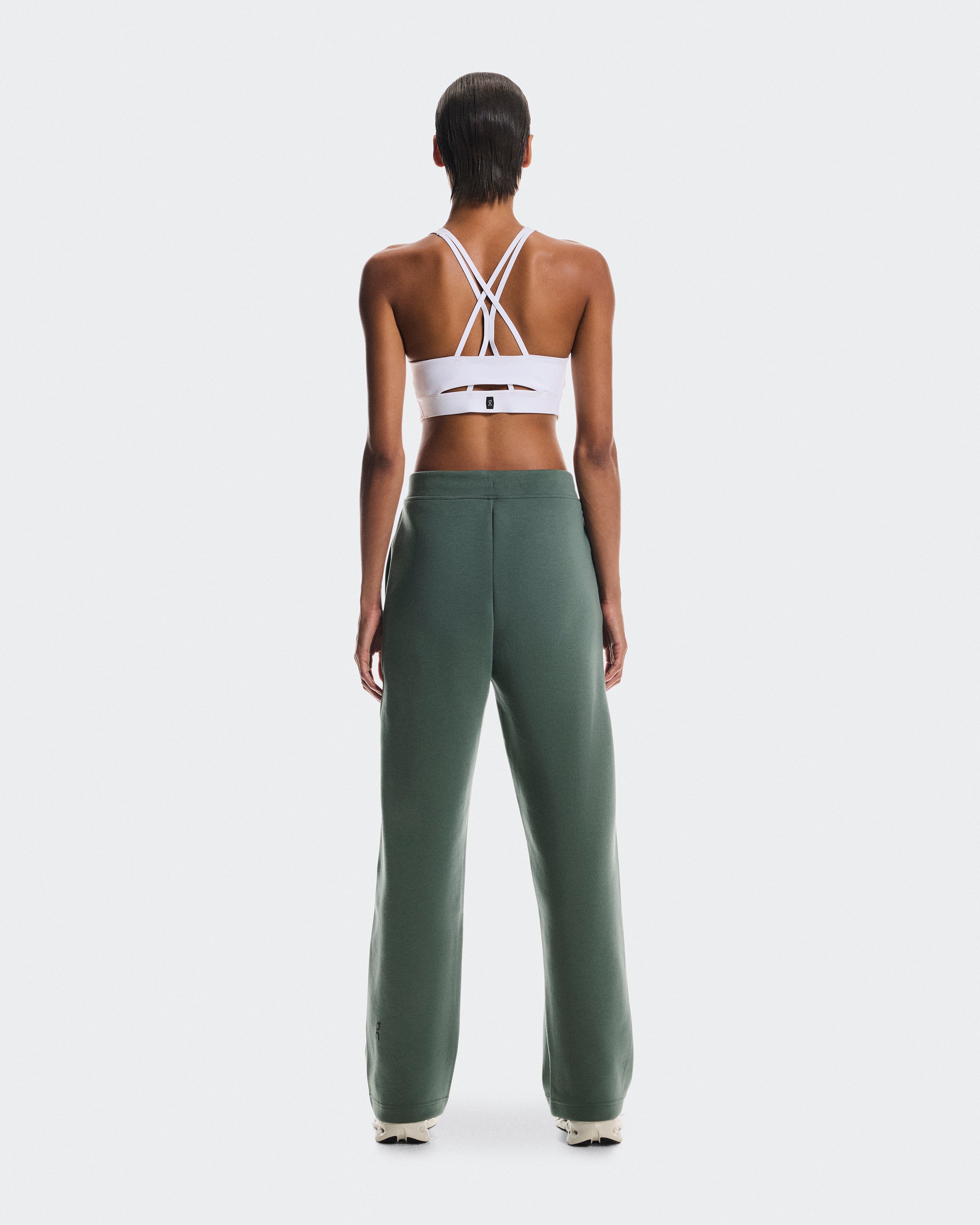 On Focus Tech Sweatpants Olive (Women'S)