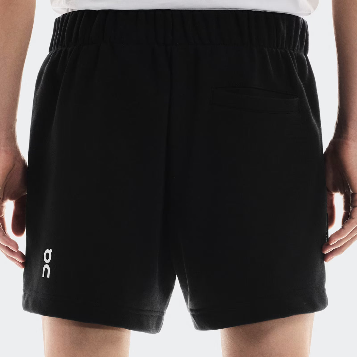 On Club Shorts Black
