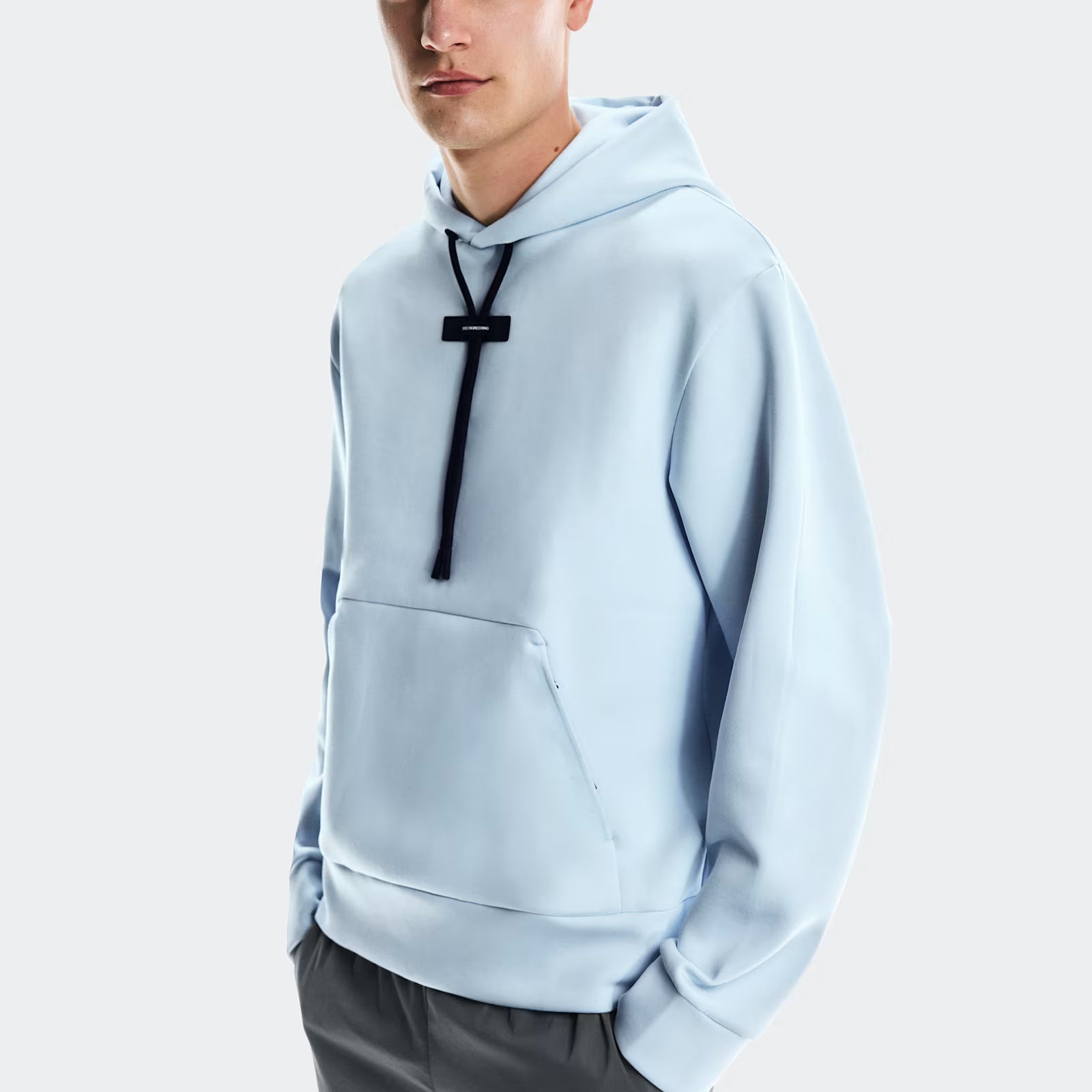 On Focus Tech Hoodie Arctic