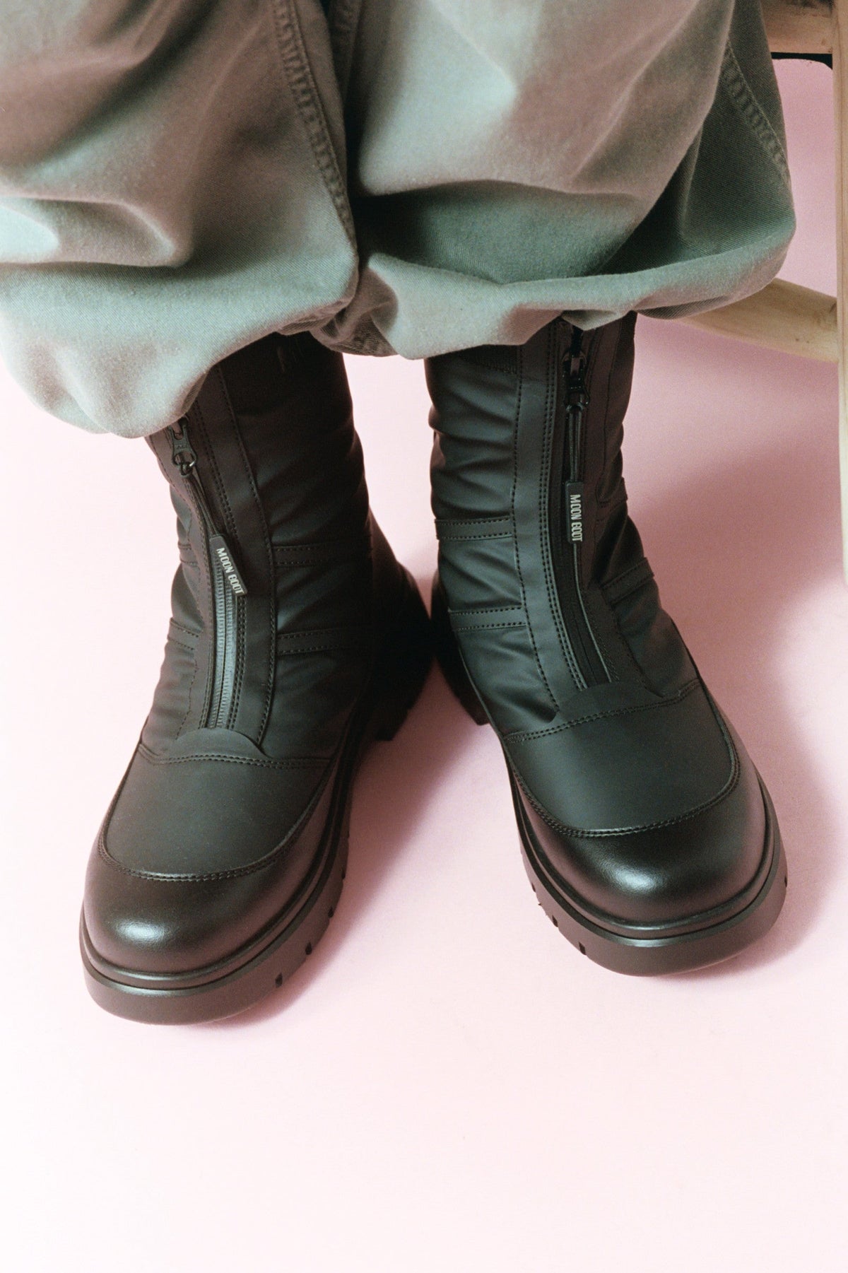 Moon Boot Combat ZIP Black BOOT