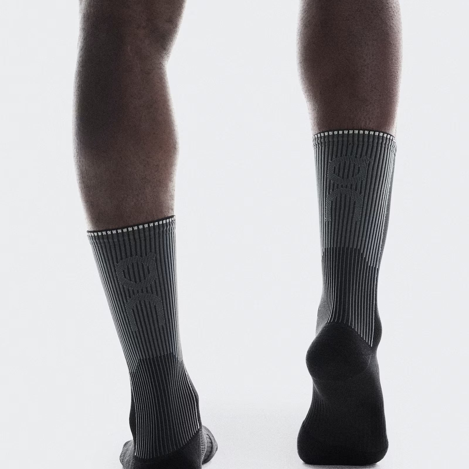 On Performance Run Sock High Black | Eclipse