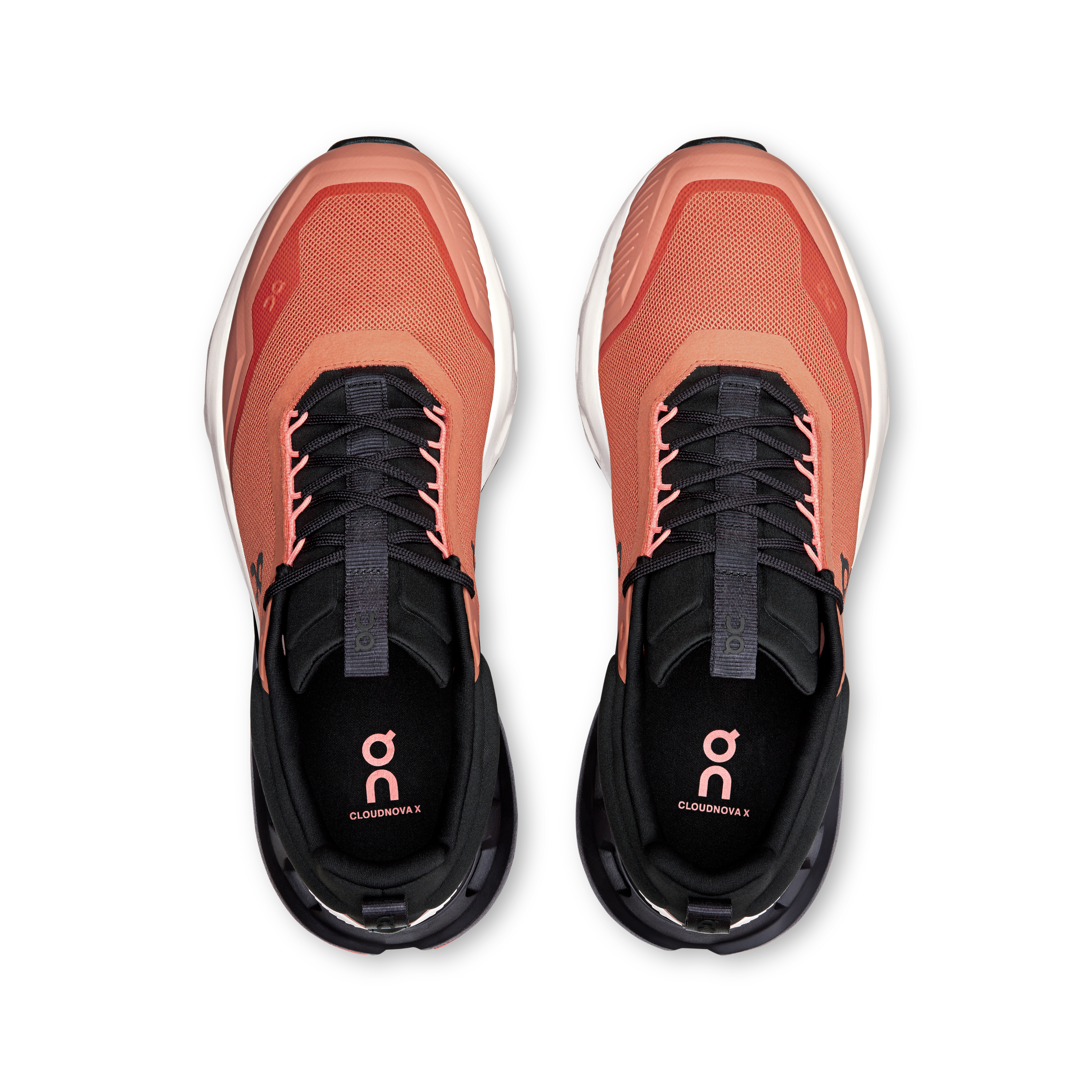 On Cloudnova X Canyon Salmon