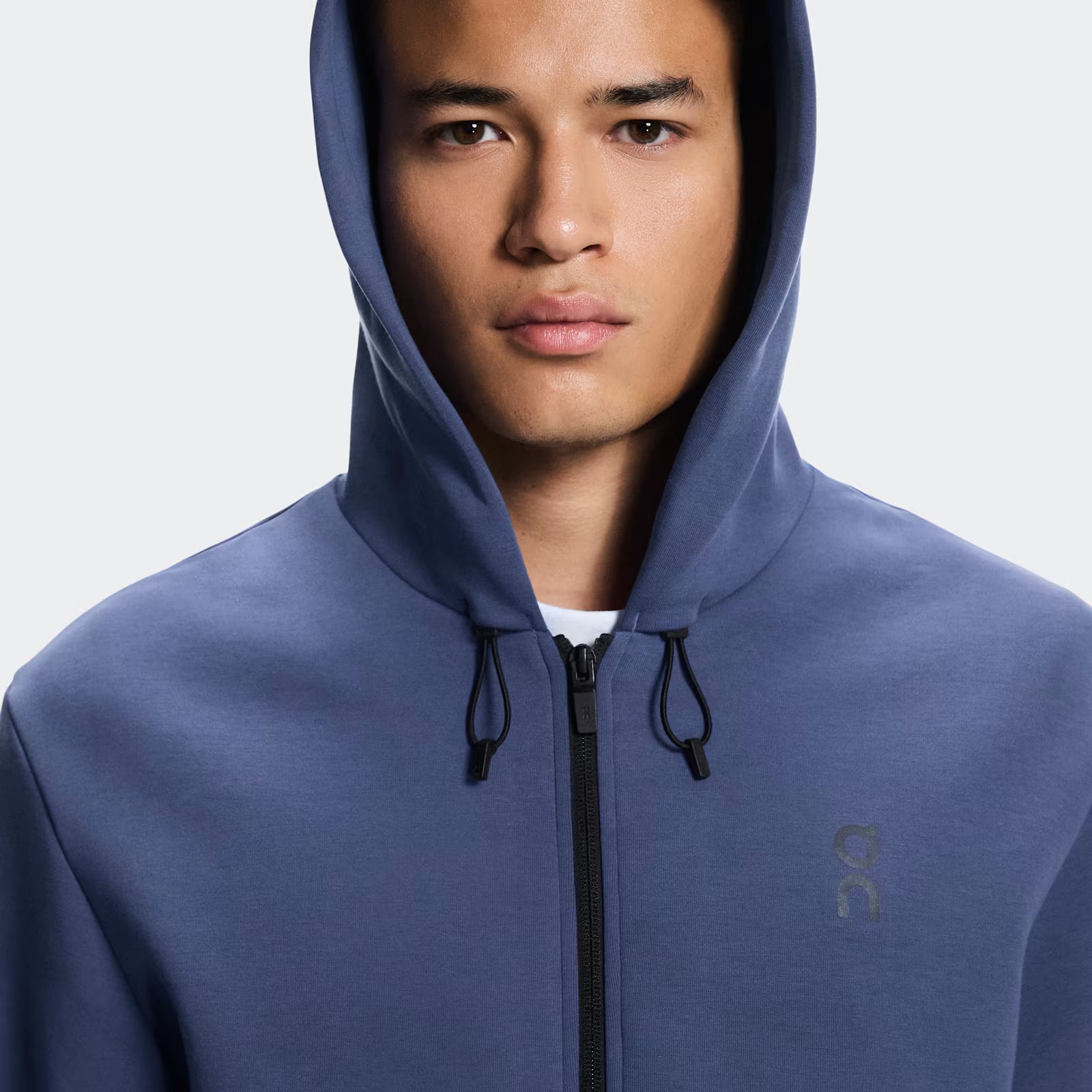 On Focus Tech Zip Hoodie Acai