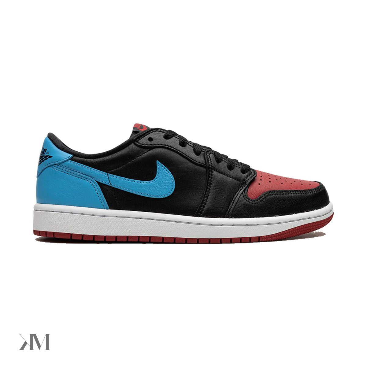 Women's Air Jordan 1 Low OG UNC to Chicago, side profile