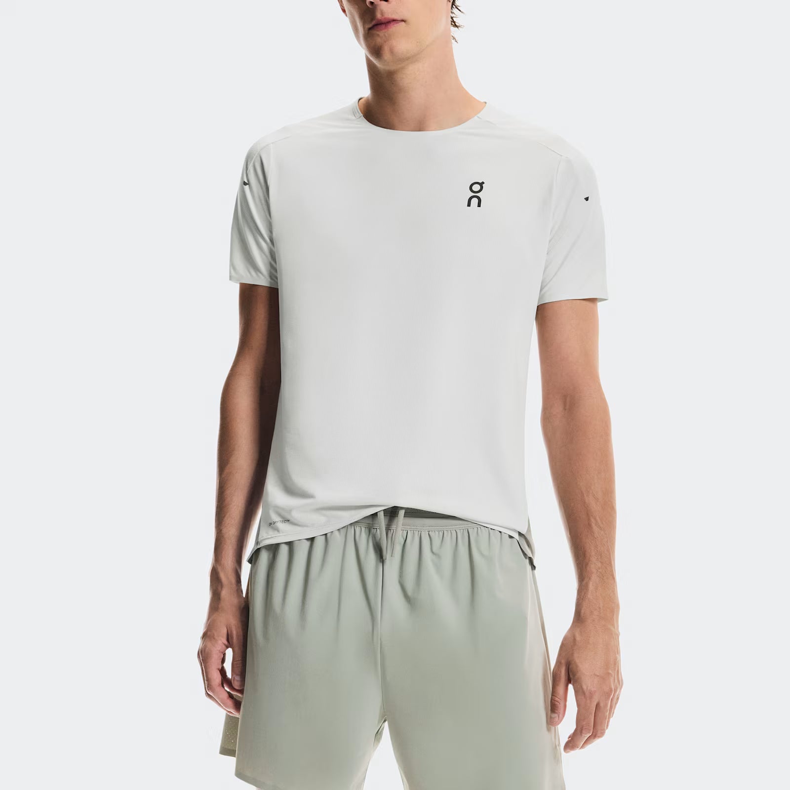 On 5" Performance Shorts Tin