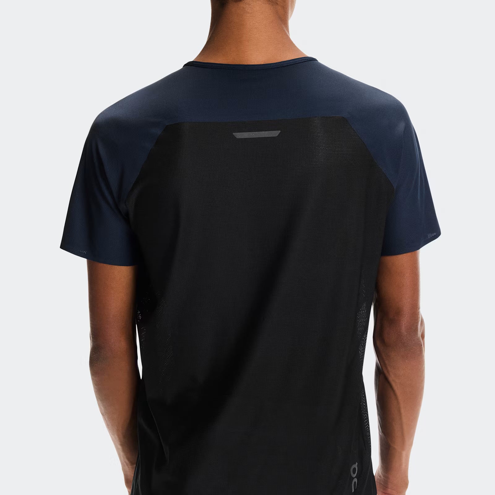 On Performance-T Navy | Black
