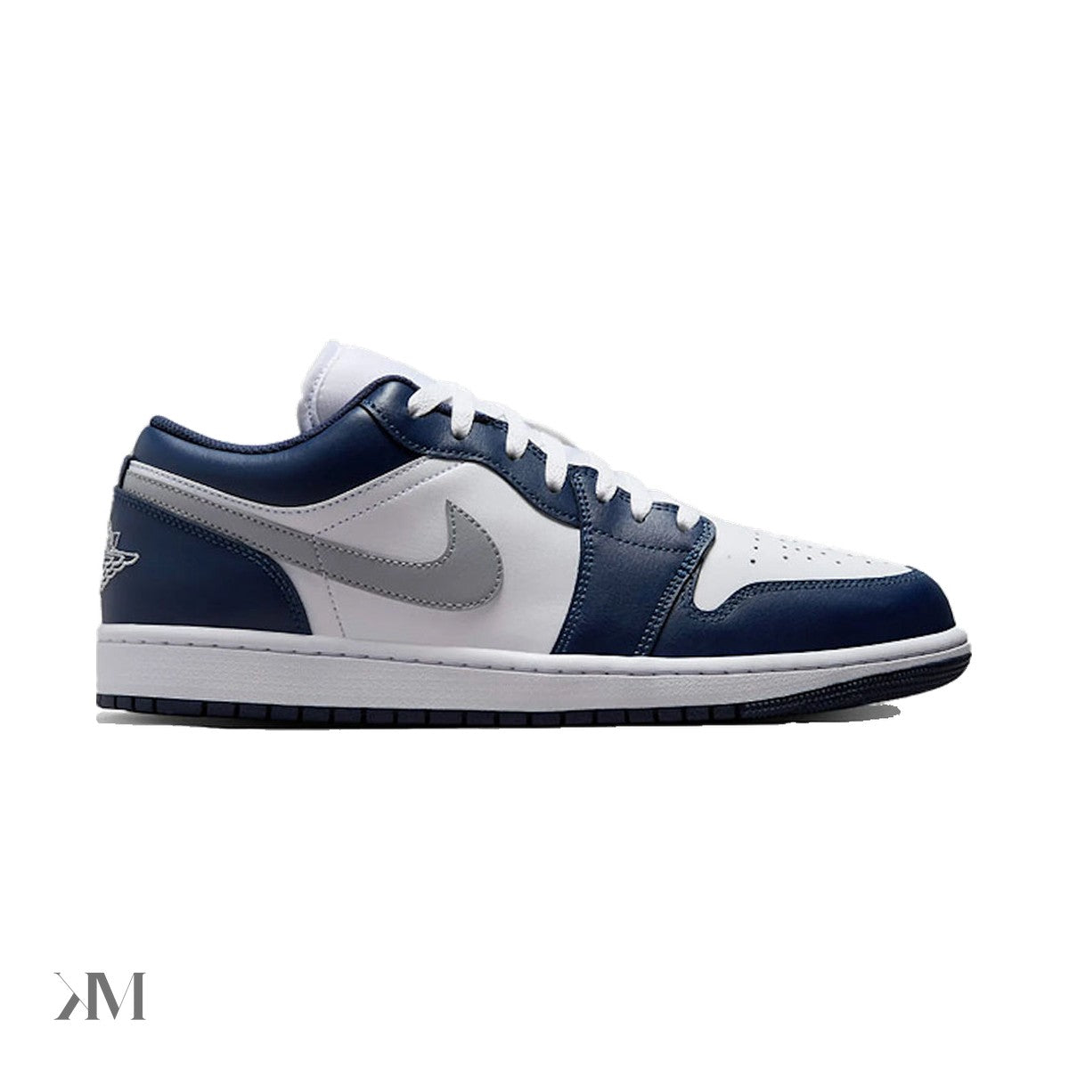 Air Jordan 1 Low Midnight Navy Wolf