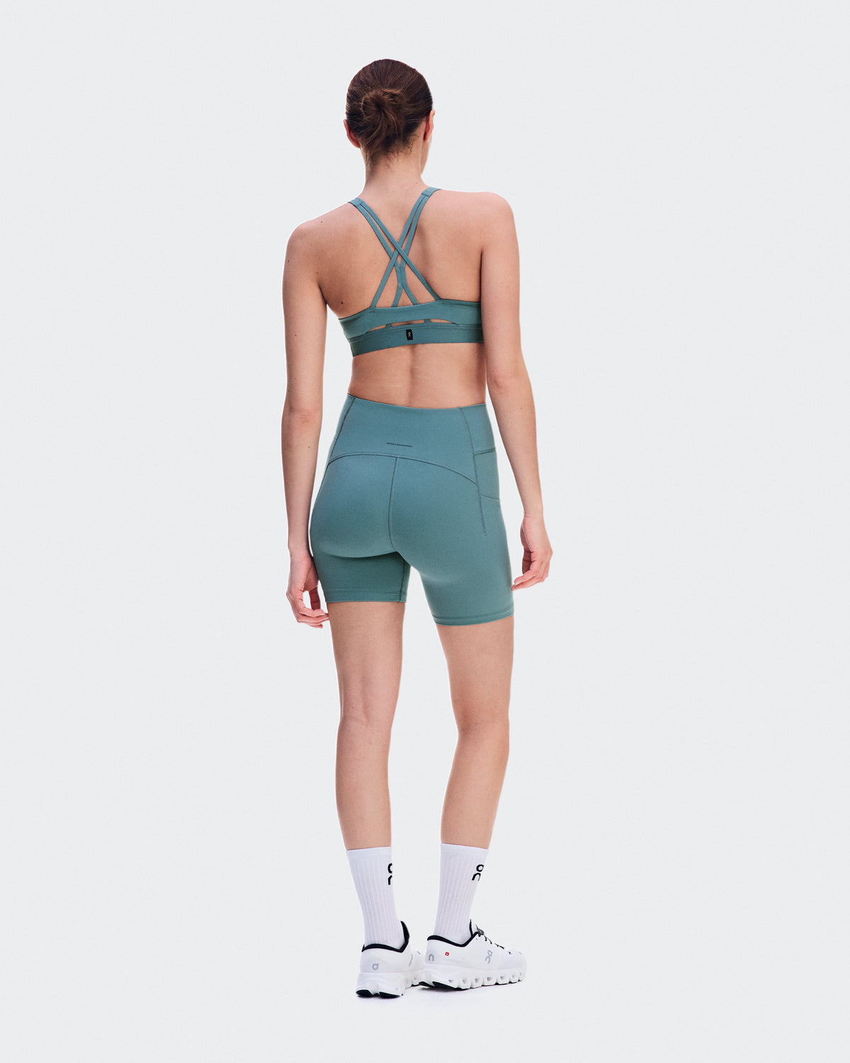 On Studio Leggings Short 6" Agave (Women'S)