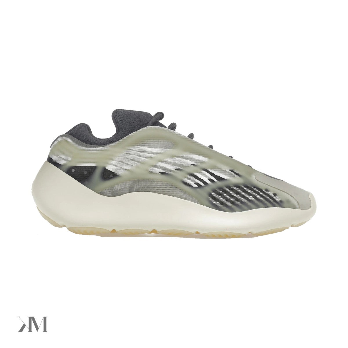 Adidas Yeezy 700 V3 Fade Salt, side profile