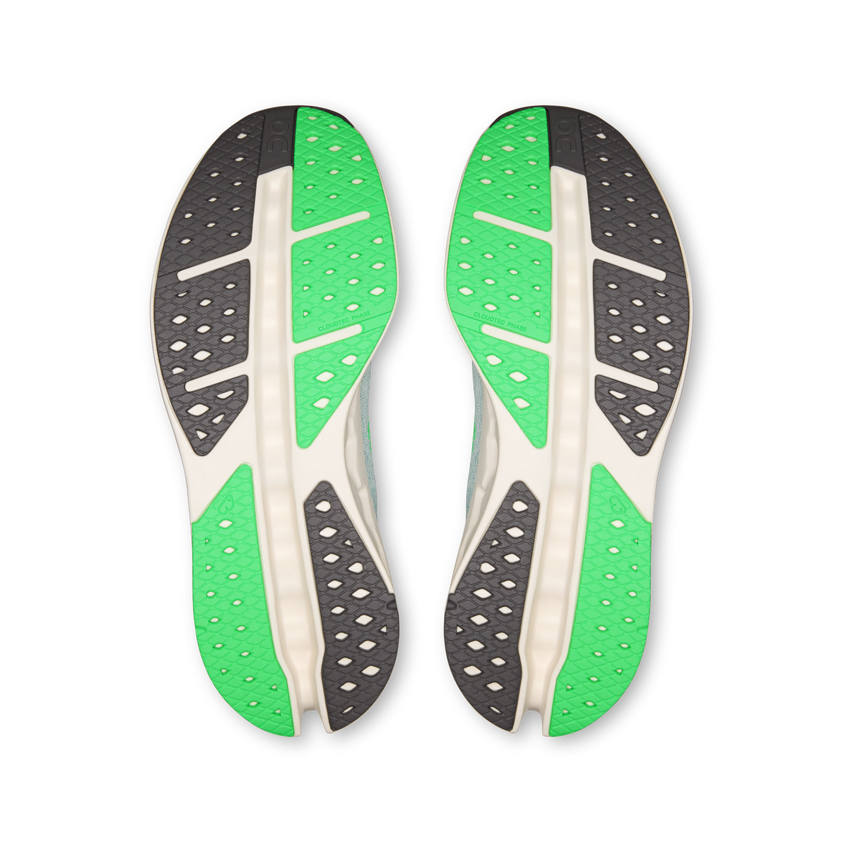 On Cloudsurfer Max Brook Ivory