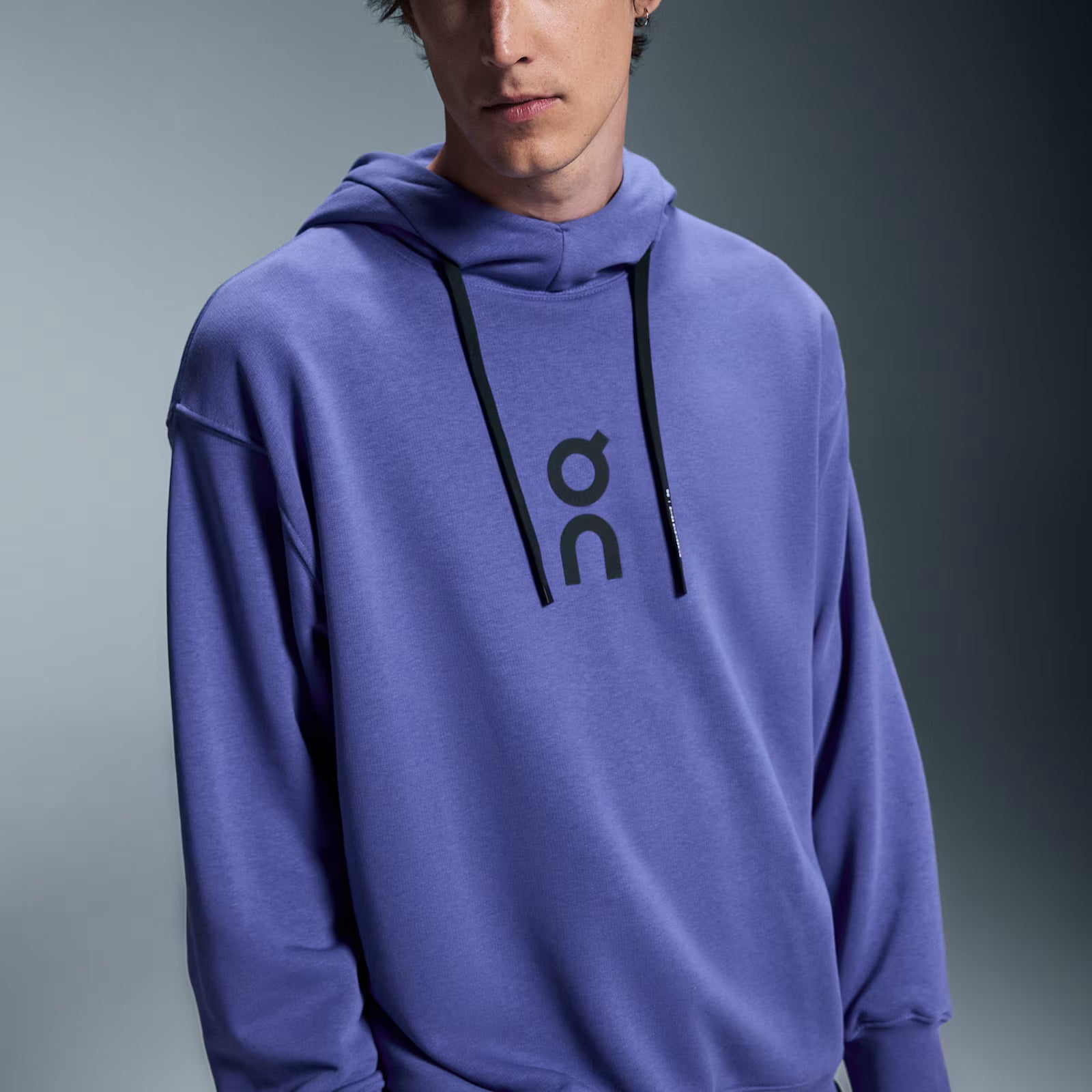 On Club Hoodie Iris