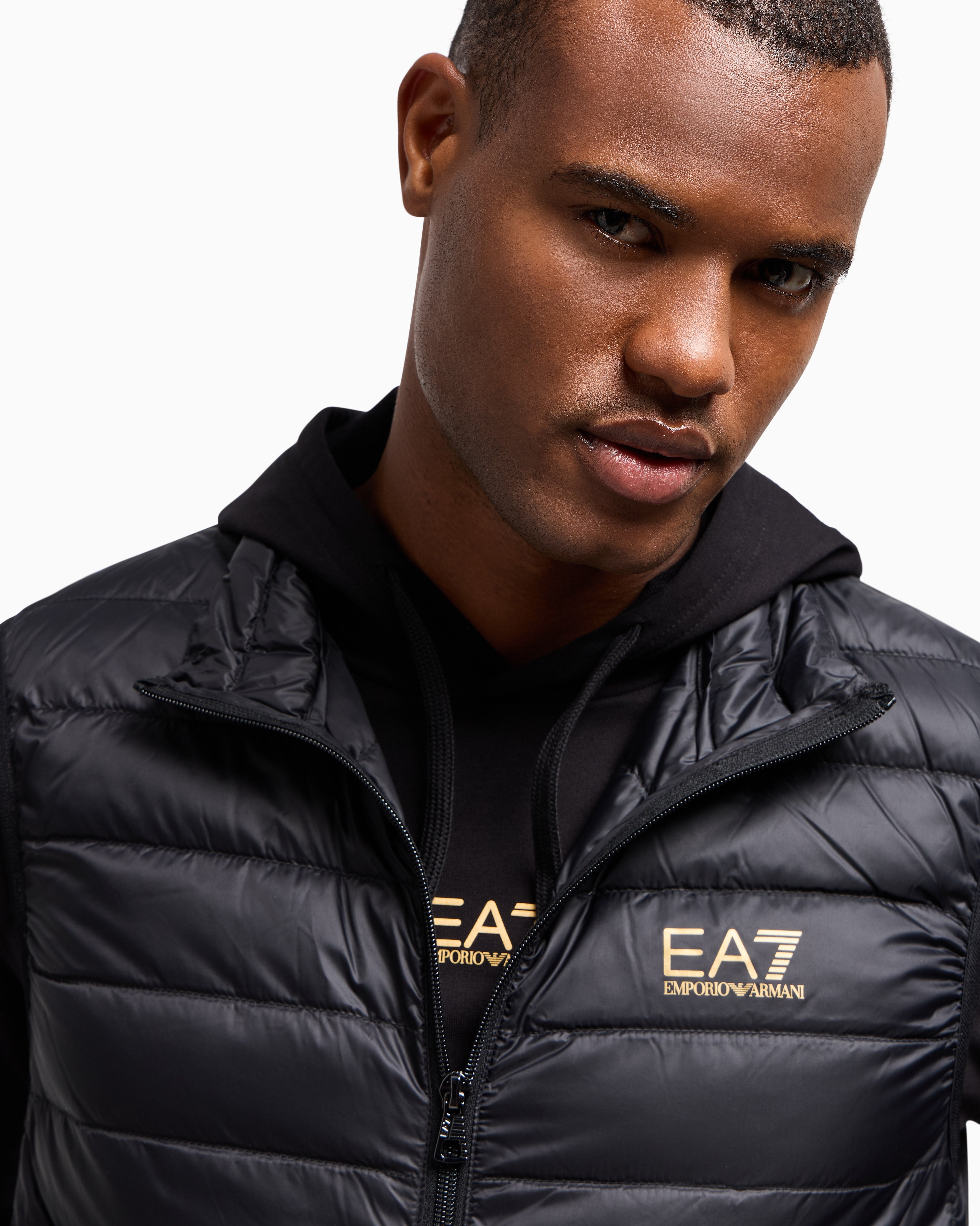 EA7 ASV Core Identity packable gilet