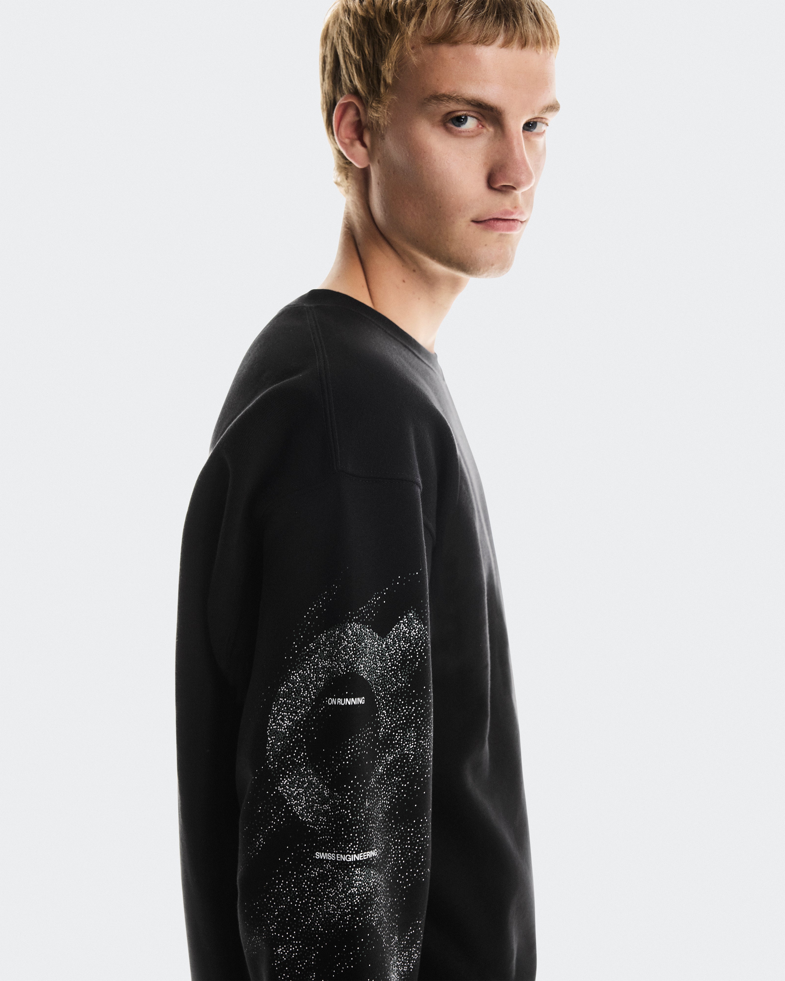 On Club Crew Graphic Black | Olive