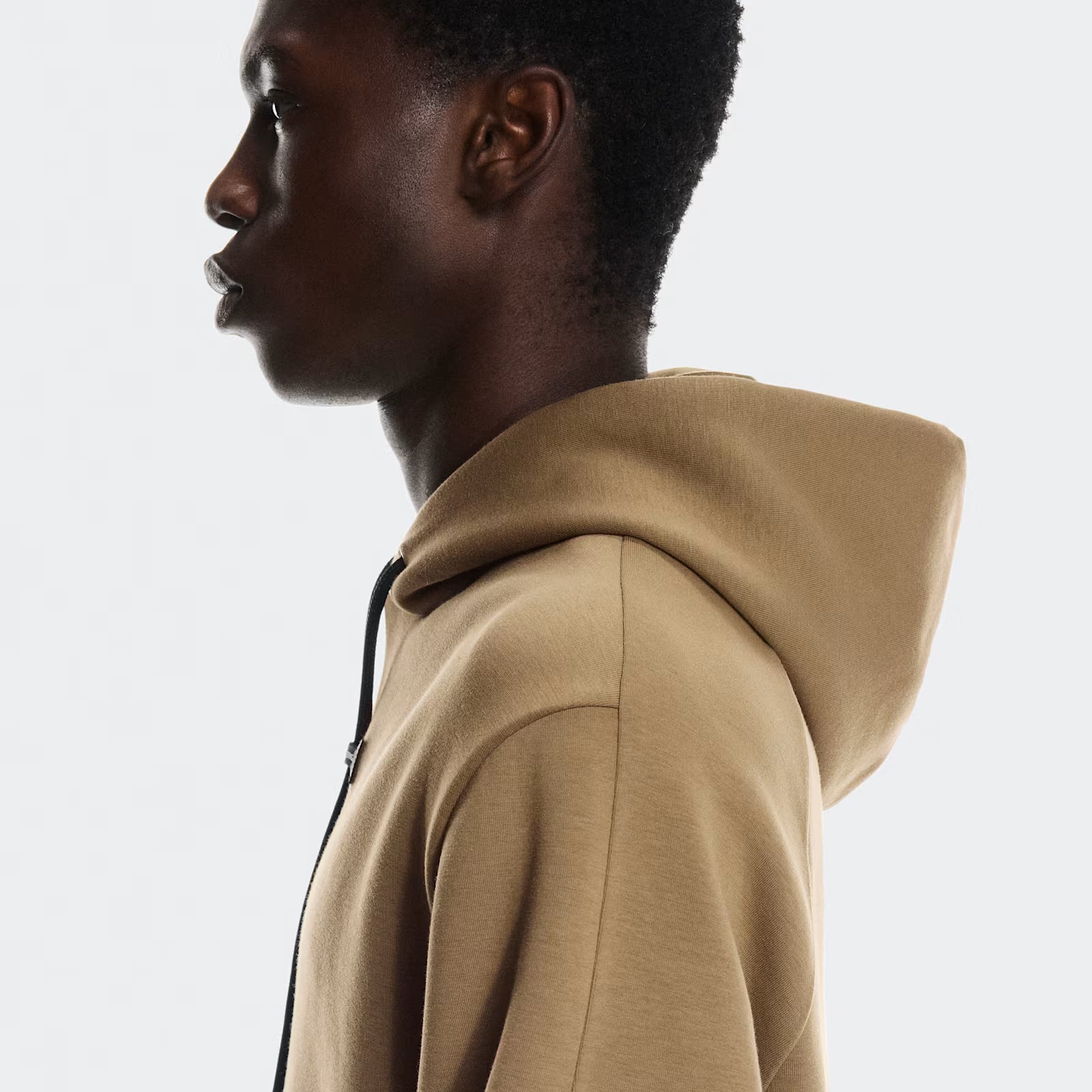 On Focus Tech Hoodie Nutmeg