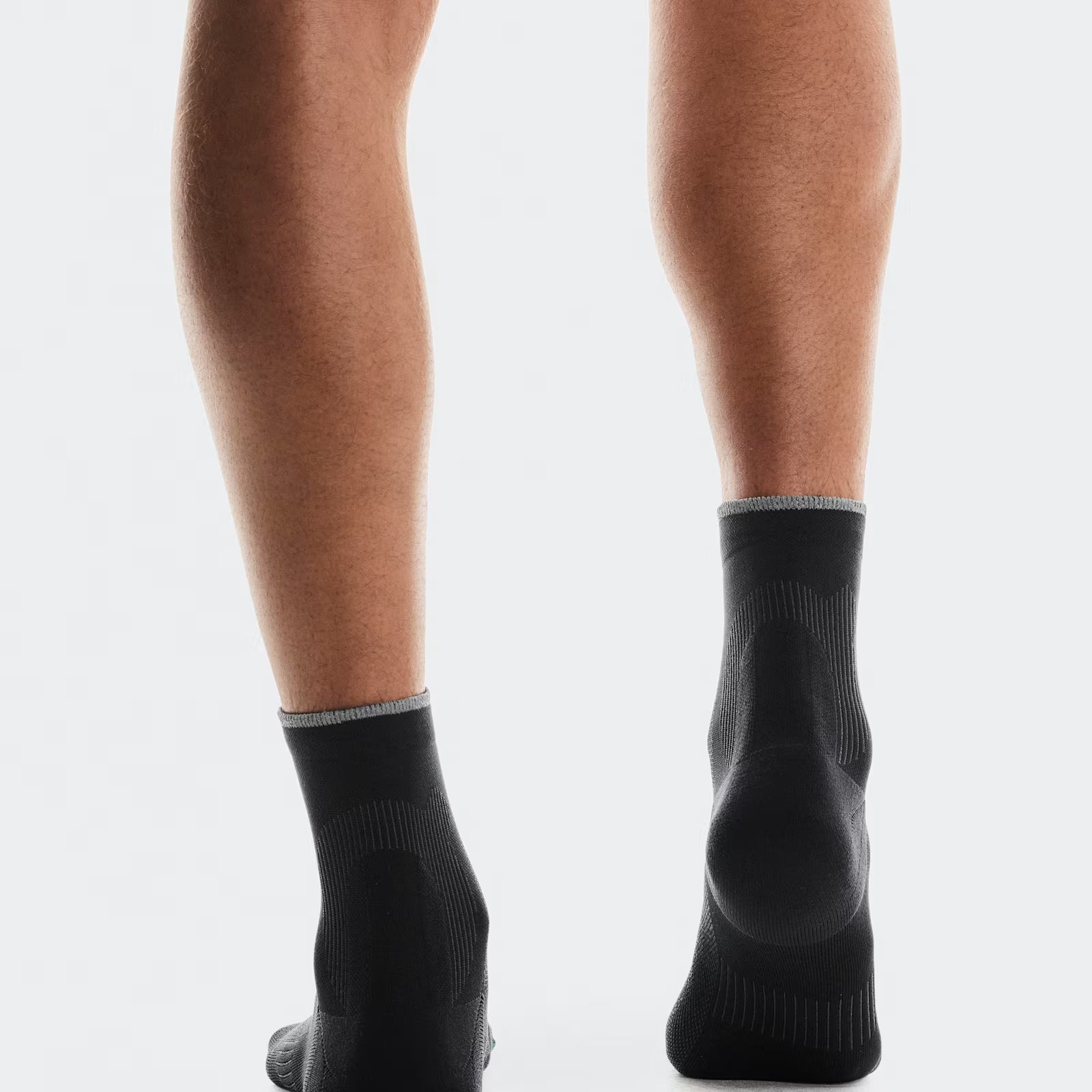 On Elite Run Sock Mid Black