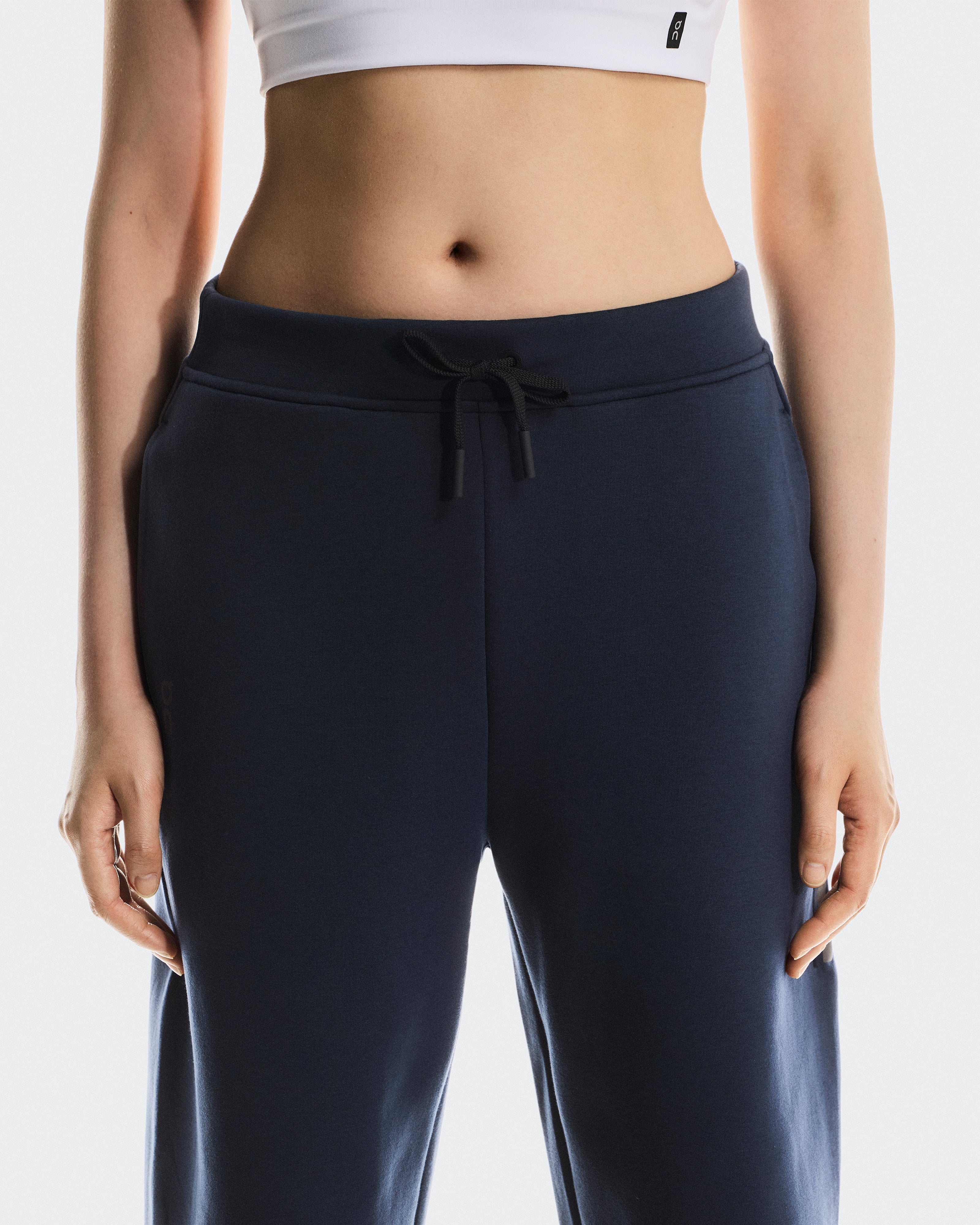 On Focus Tech Sweatpants Navy (Women'S)