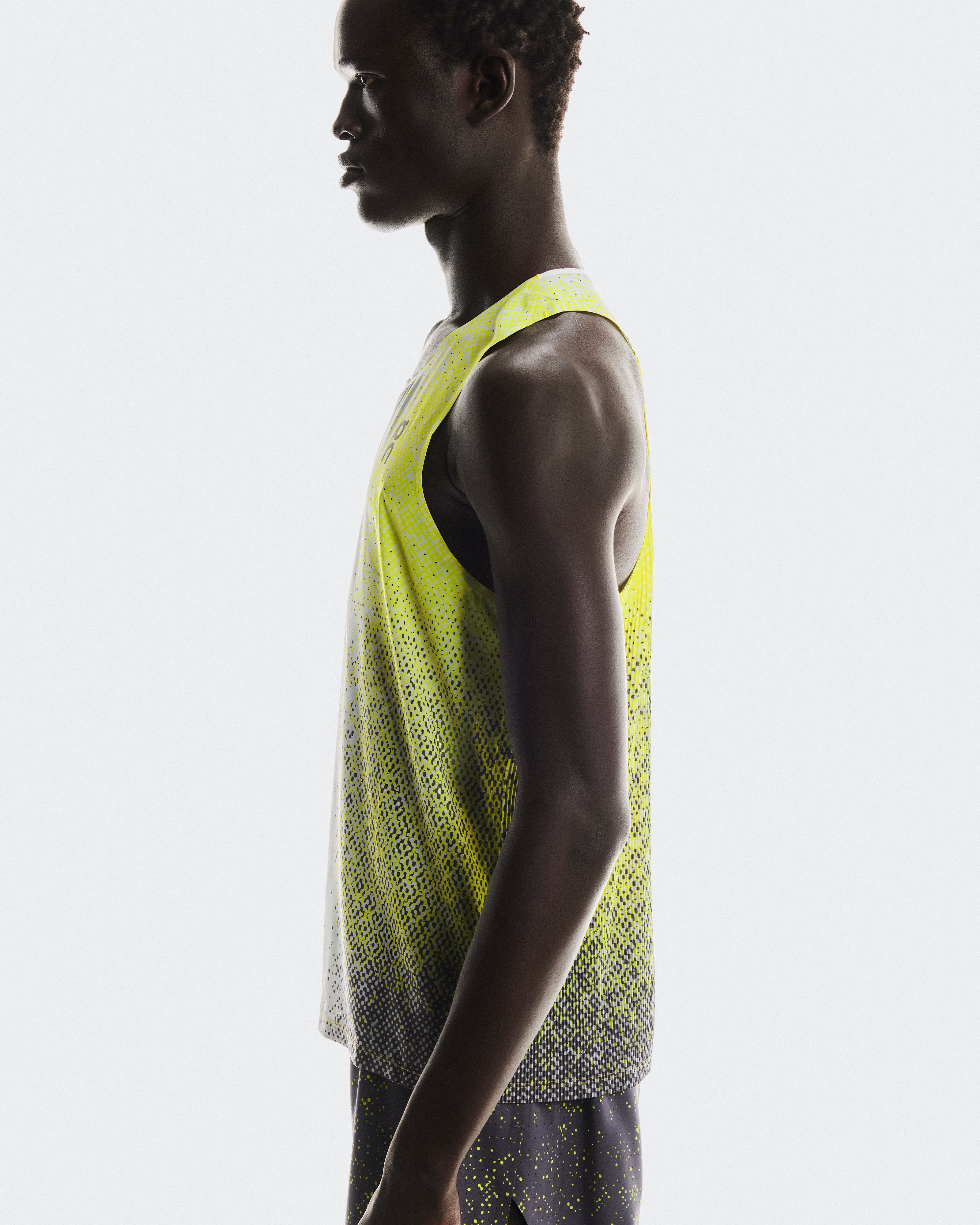 On Race Singlet Lime