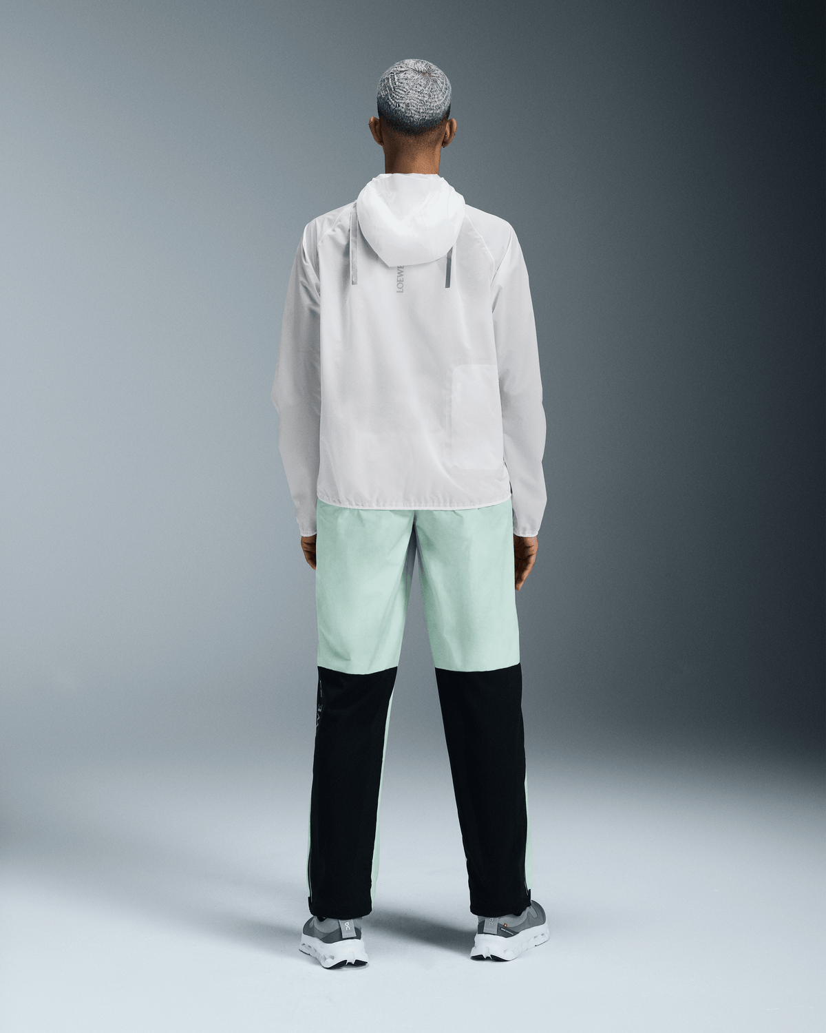 On Ultra Jacket Loewe White (Women'S)