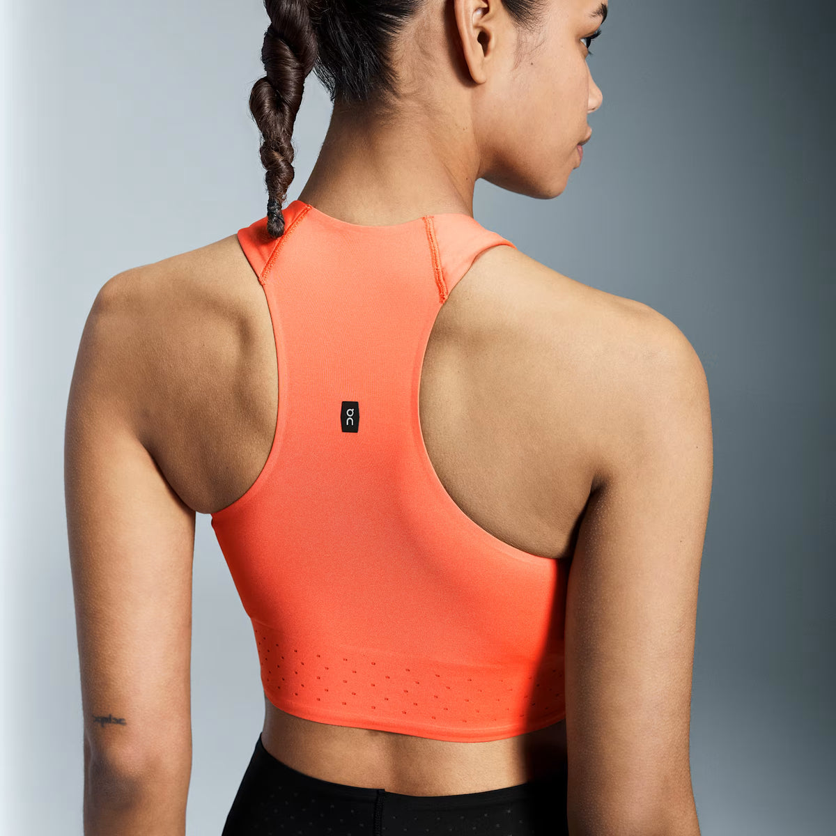 On Race Crop Flame | Black (Women'S)