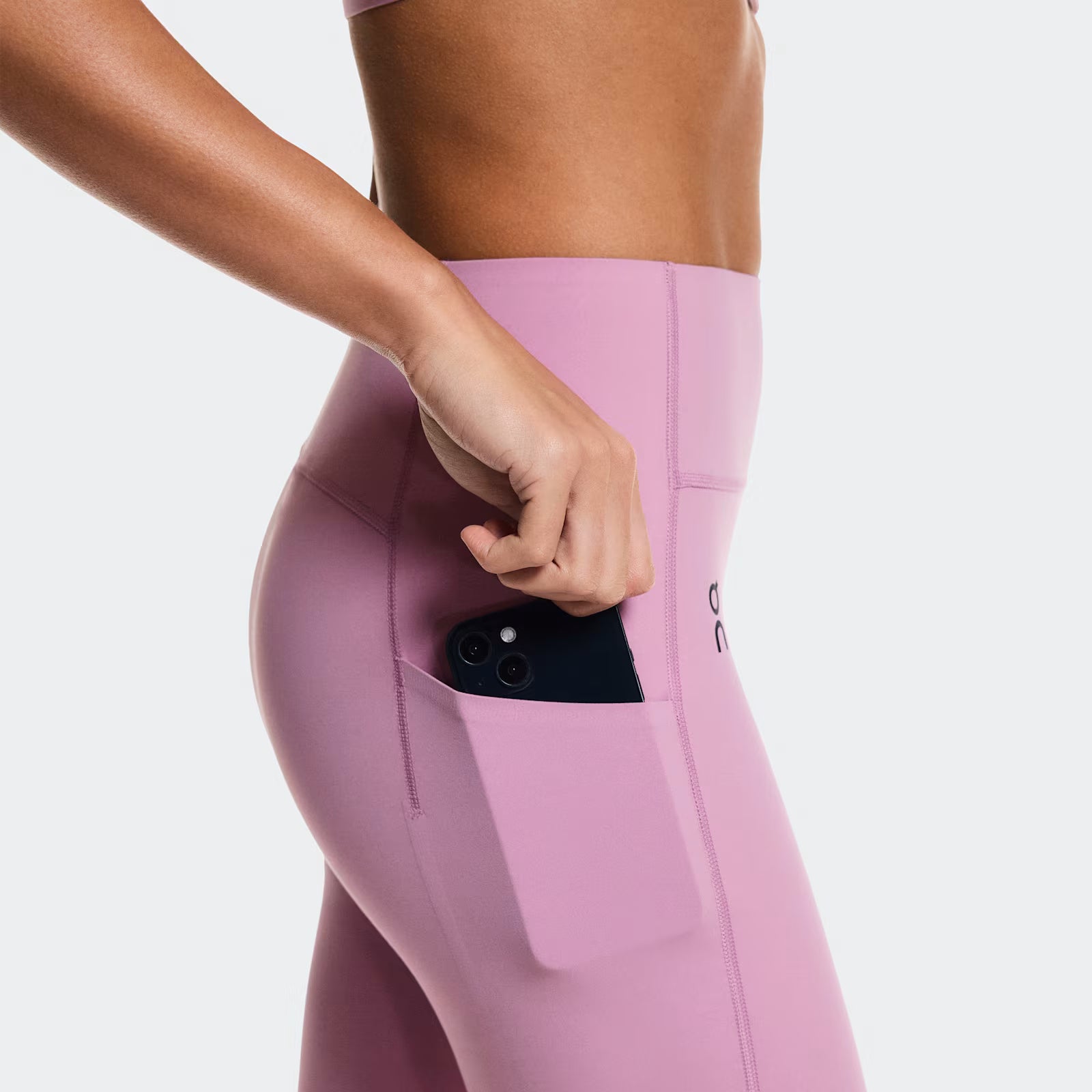 On Studio Flared Leggings 30" Sakura (Women'S)