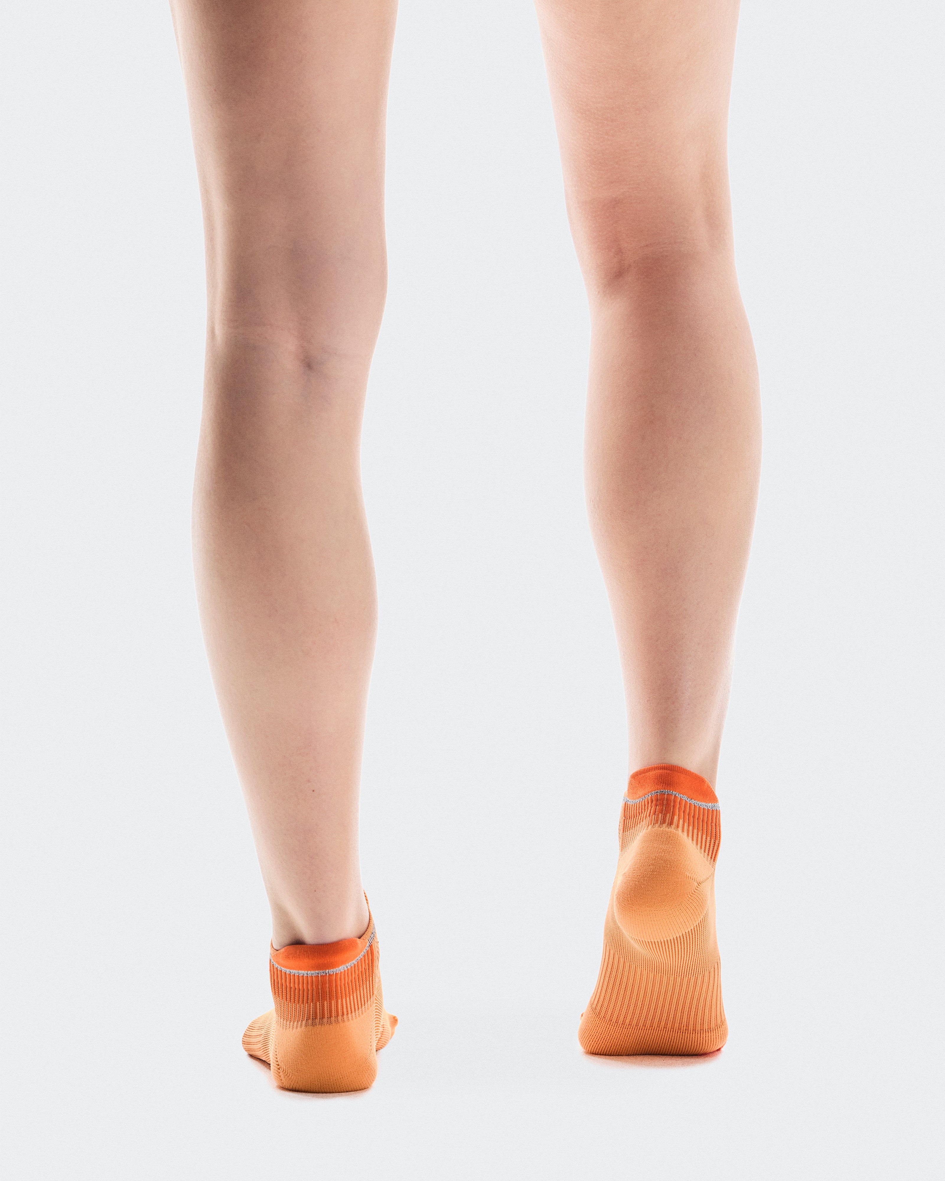 On Performance Run Sock Low Tangerine | Flame