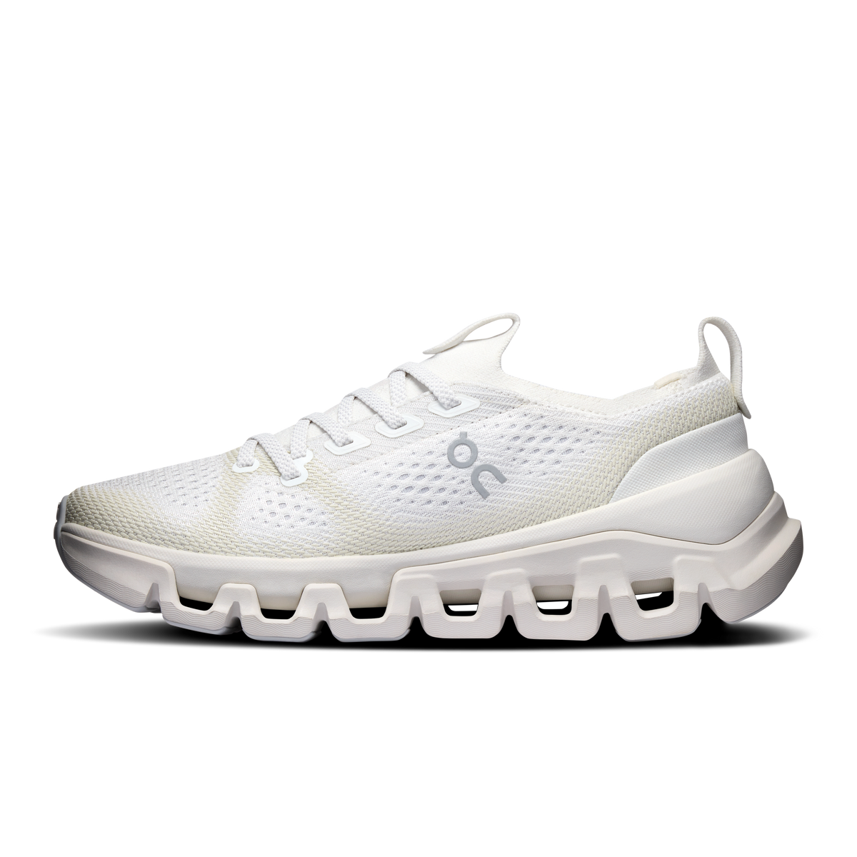 On Cloud X Tempo Ivory Ice