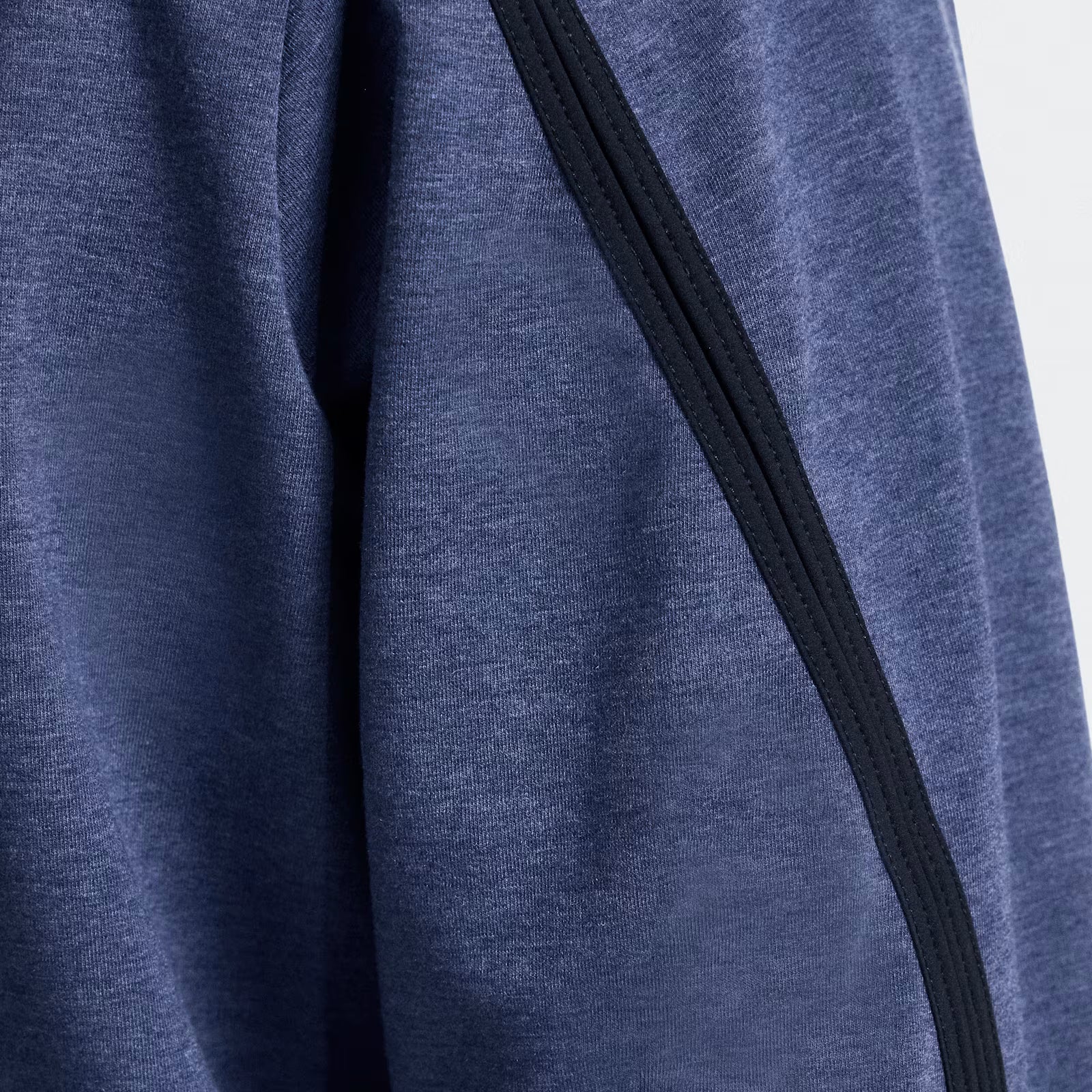 On Studio Hoodie Acai (Women'S)