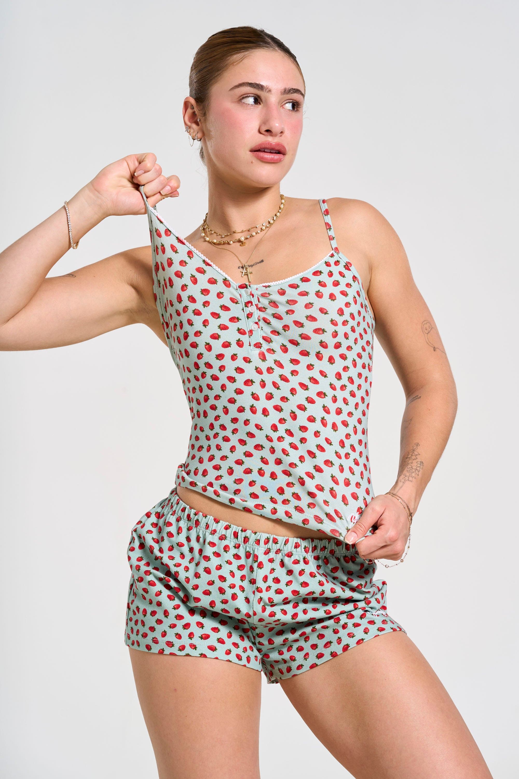 YoungLA W458 Pamela PJ top Strawberry