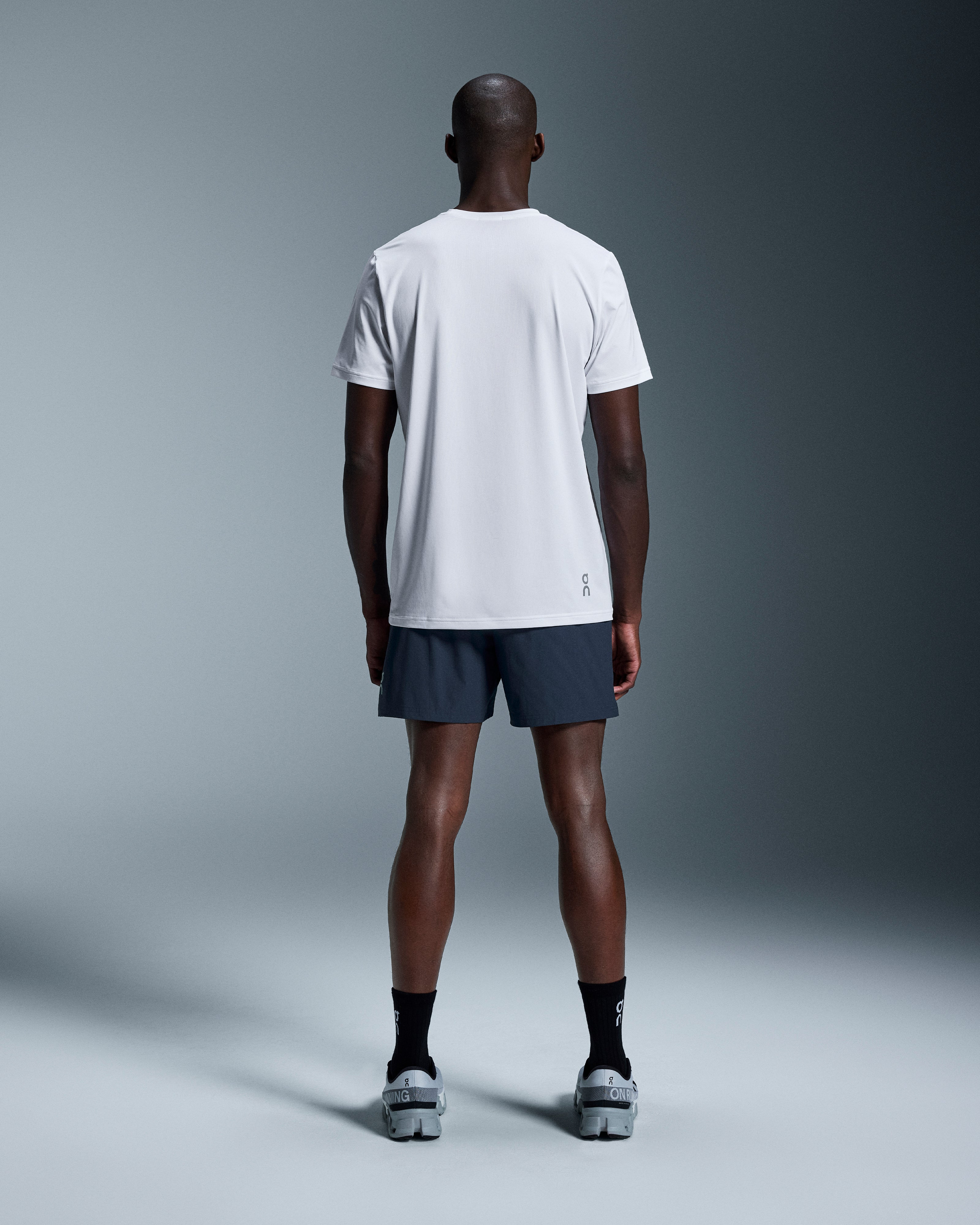 On 7" Core Shorts Midnight