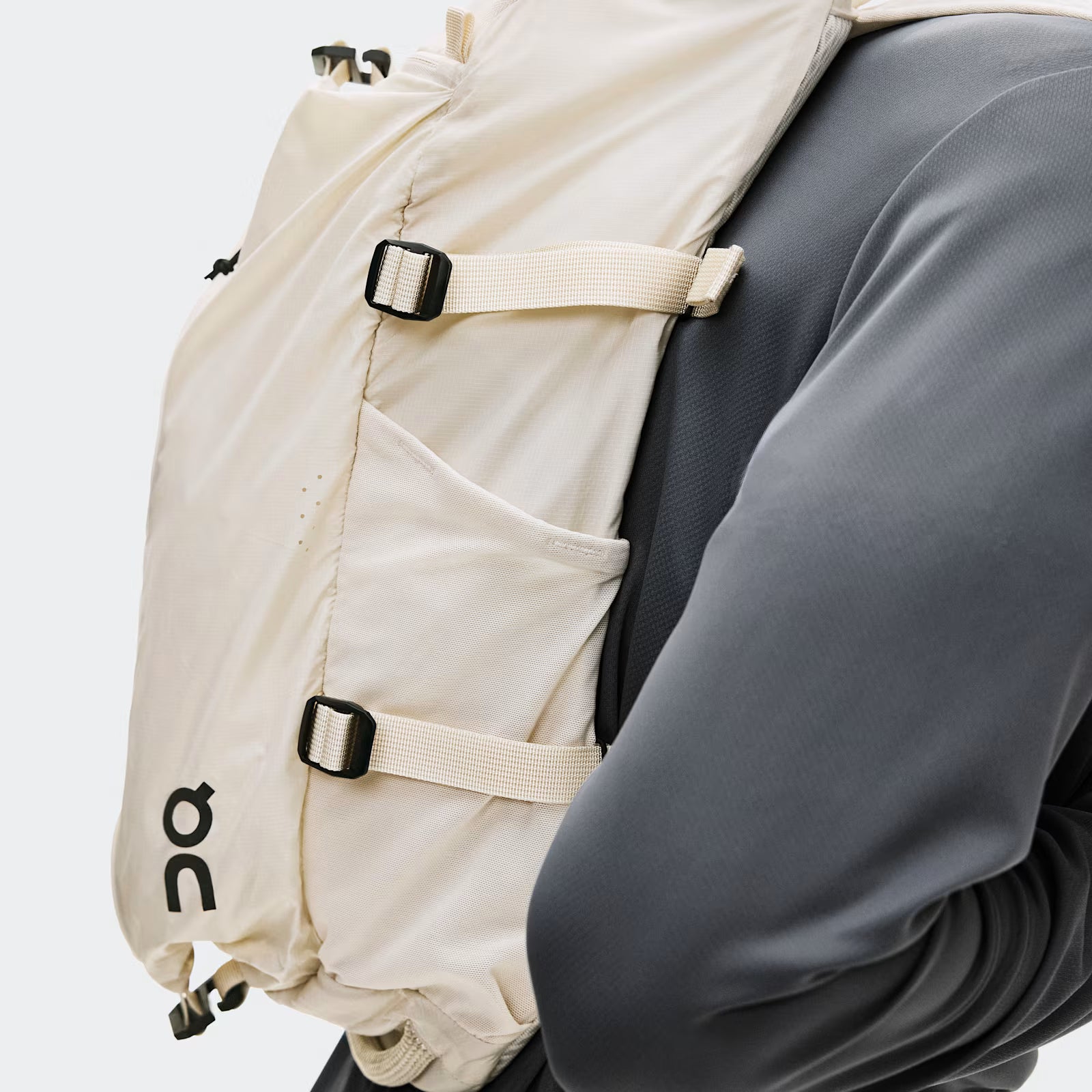 On Speed Pack 18L Lite Cream