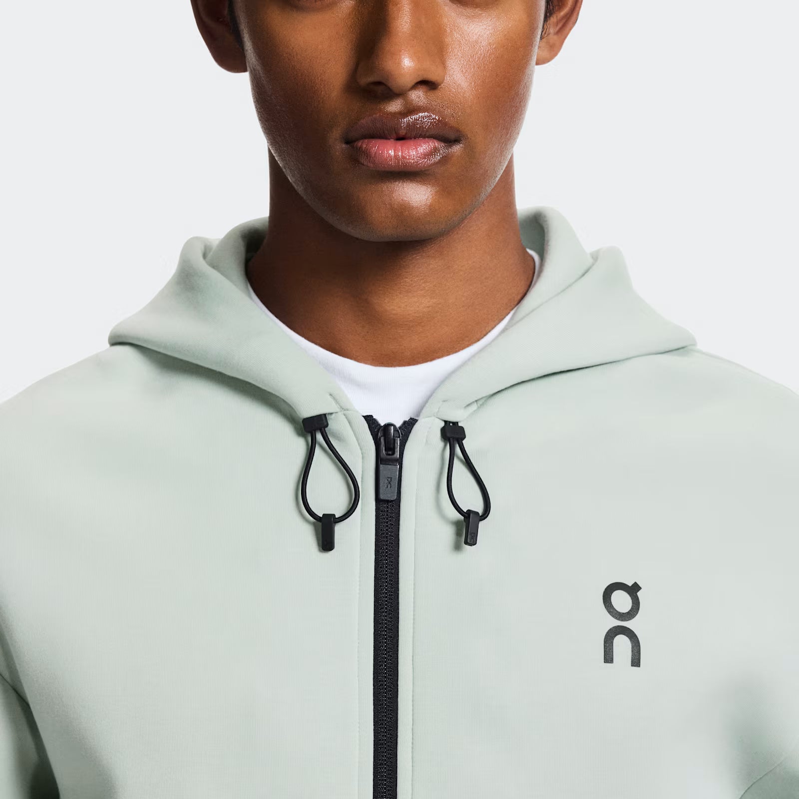 On Focus Tech Zip Hoodie Mineral