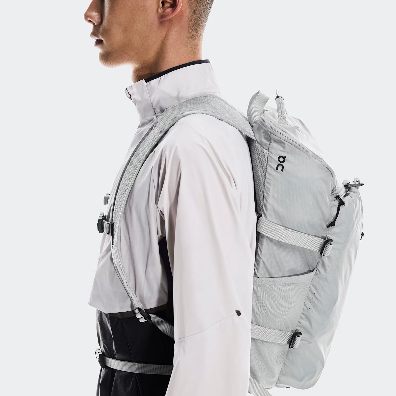 On Speed Pack 18L Lite Glacier