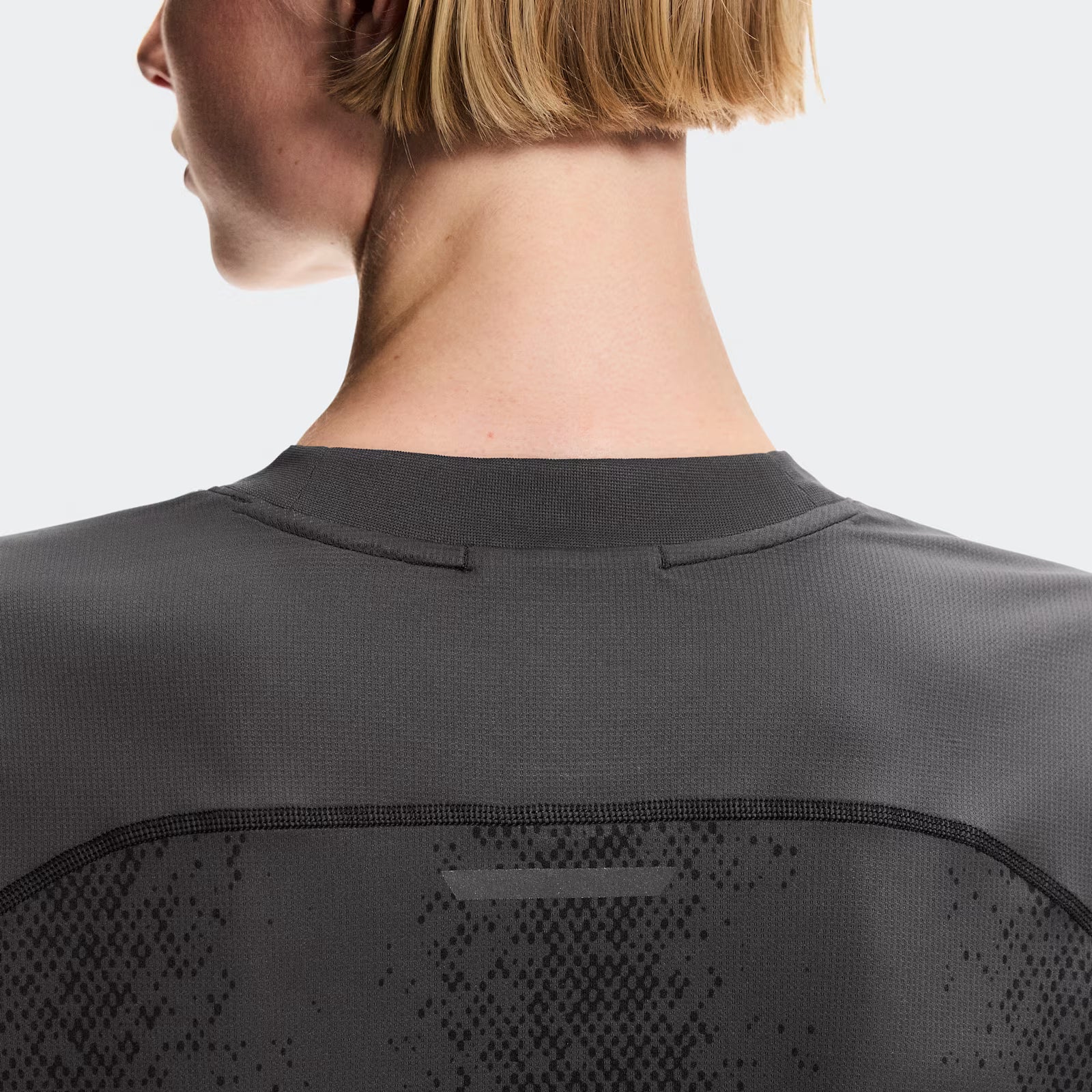 On Performance Volt-T Iron (Women'S)