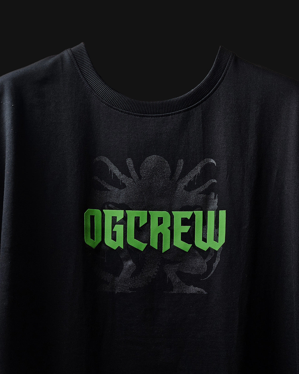BLACK ALIEN T-SHIRT