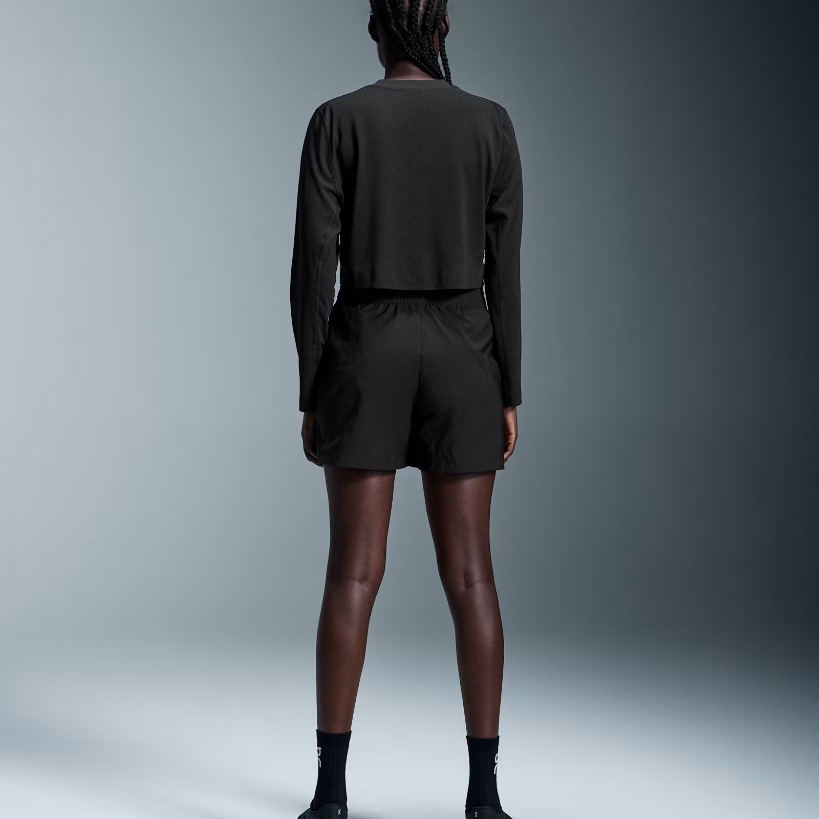 On Train Long-T Crop Black (Women'S)